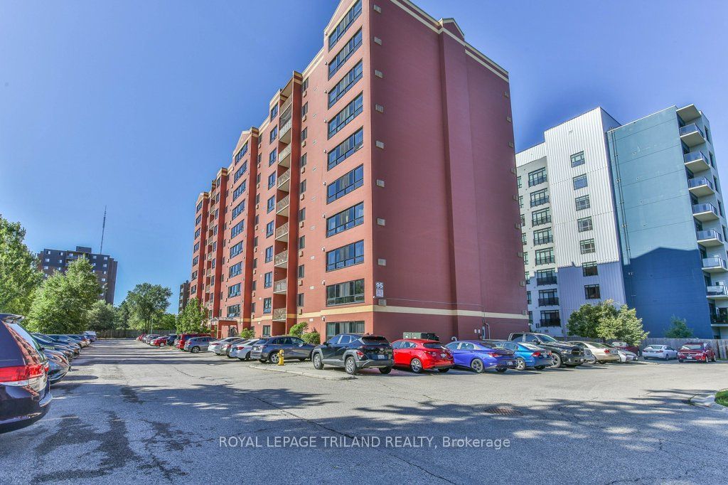 95 BASE LINE Road W 1005