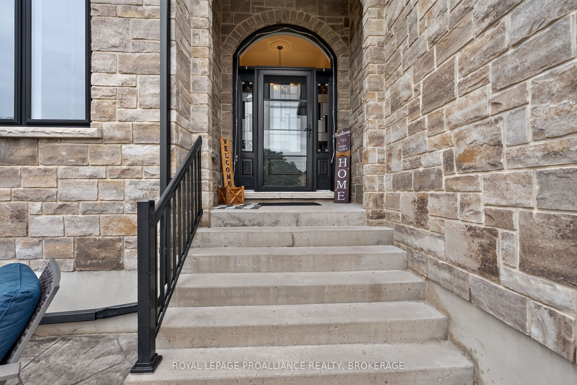 142 Gildersleeve Boulevard