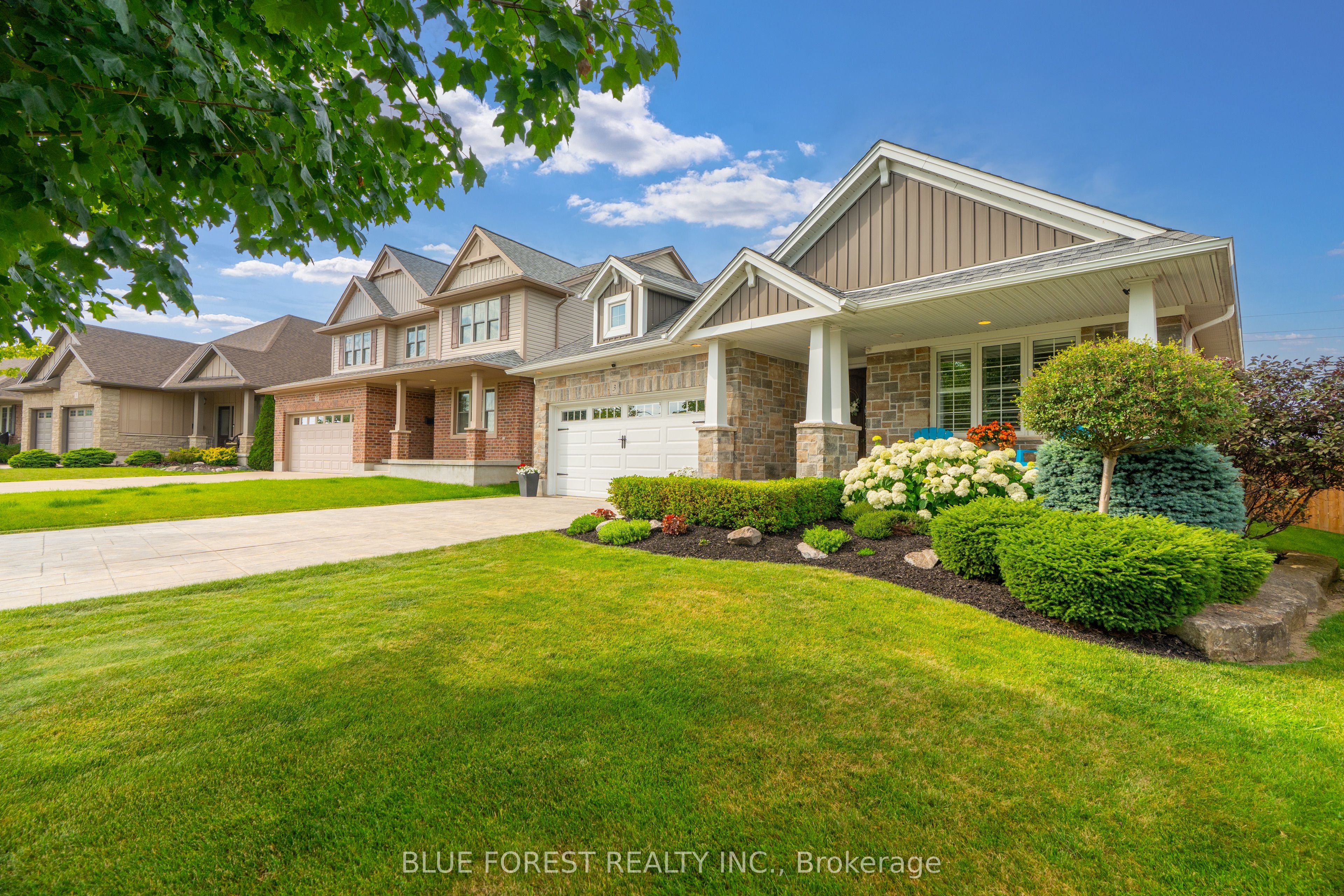 3 Sutherland Court