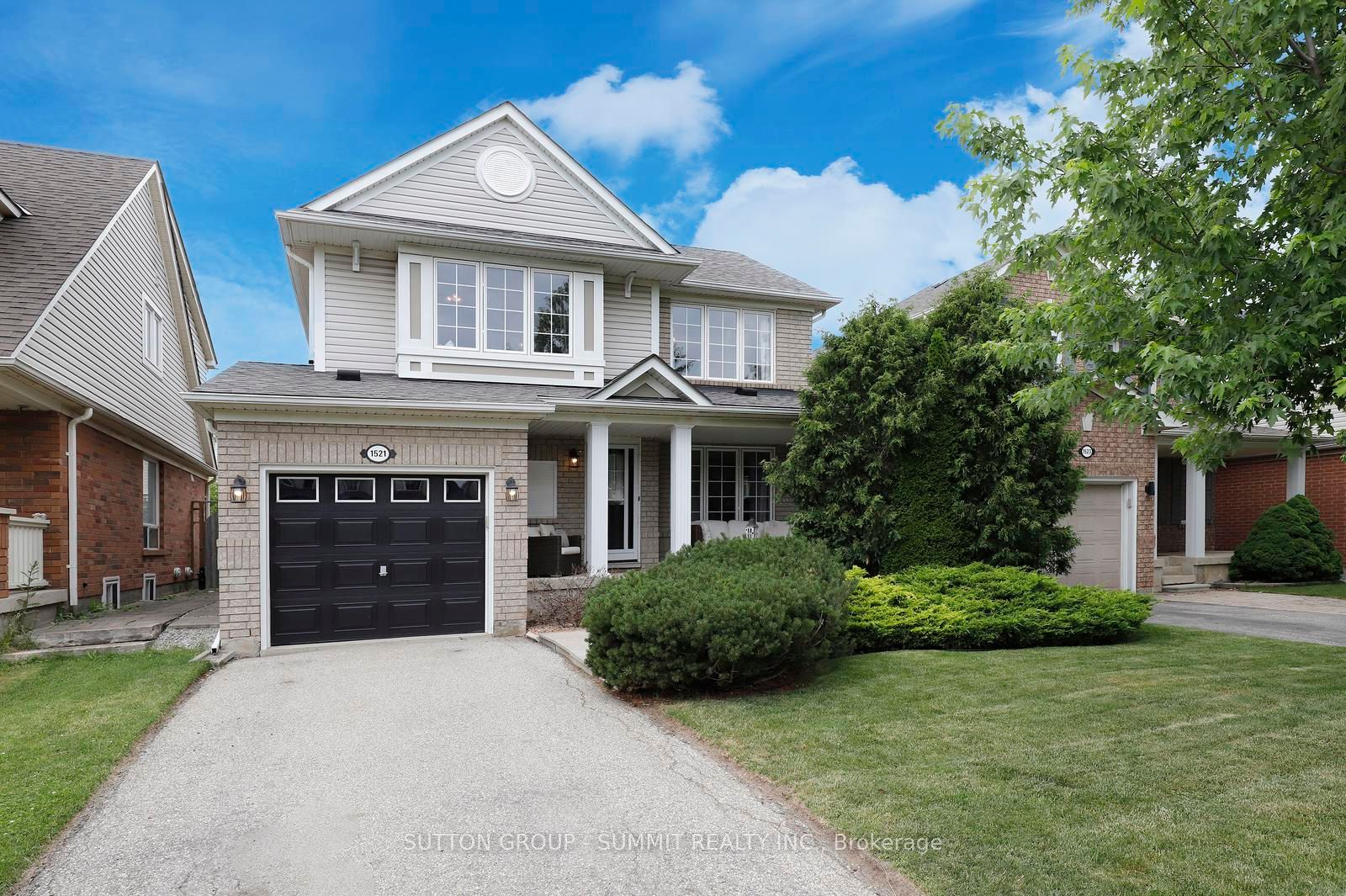 1521 Swann Crescent