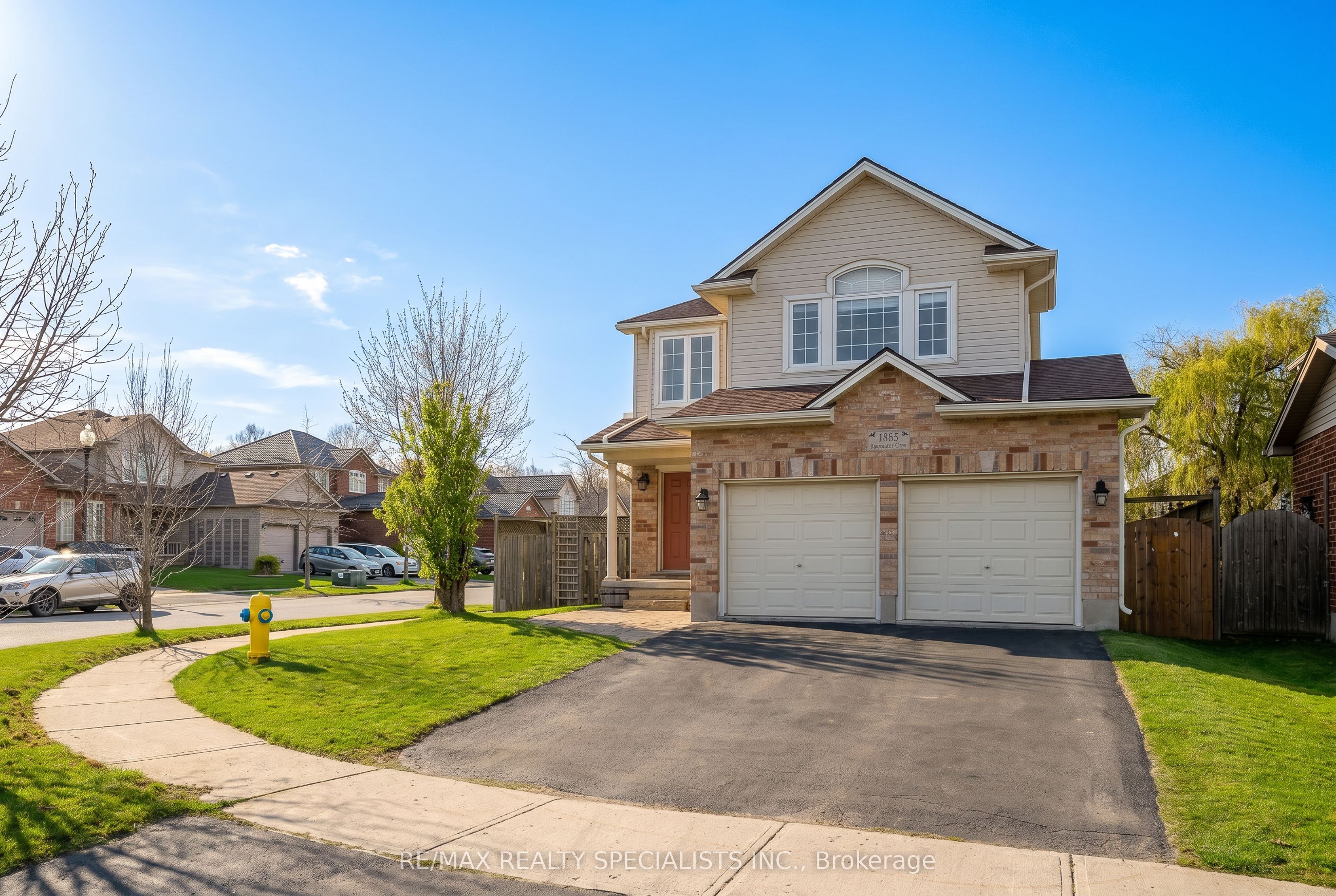 1865 Bayswater Crescent
