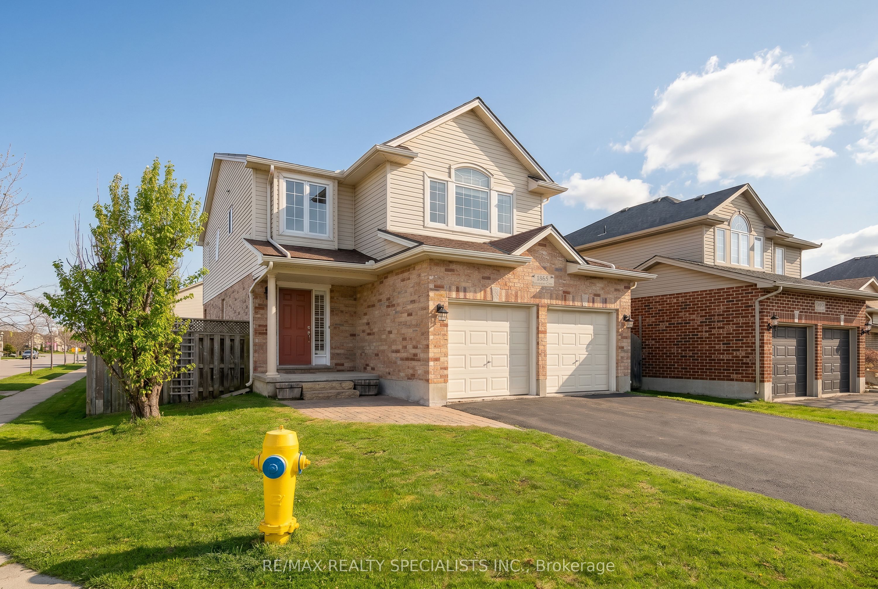 1865 Bayswater Crescent