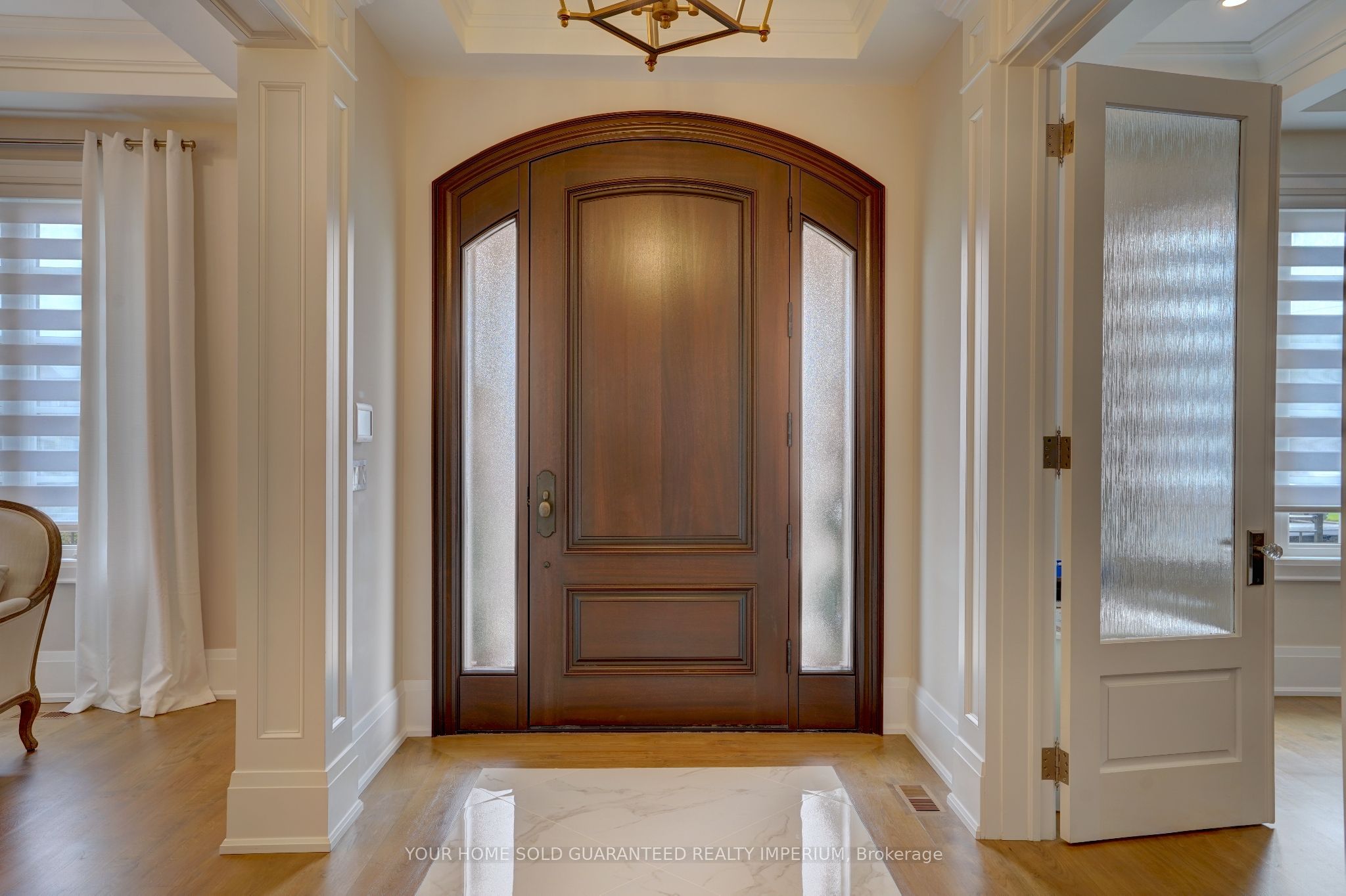 1804 Woodview Avenue