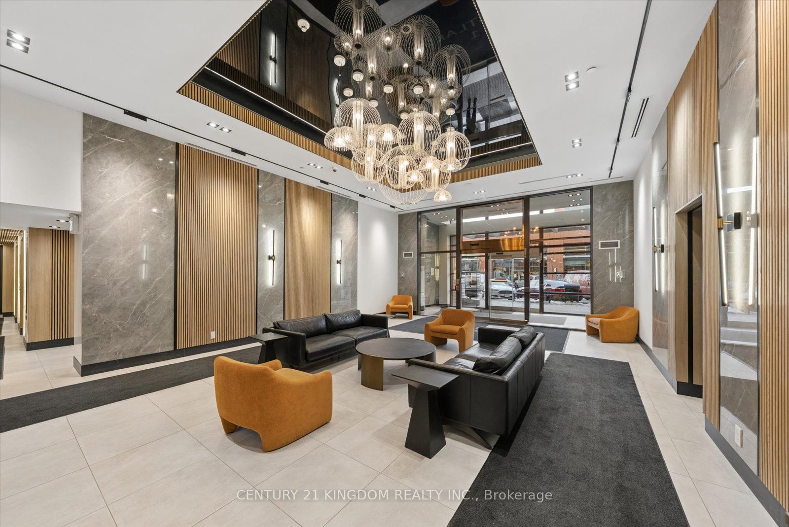 2220 Lakeshore Boulevard W 4104