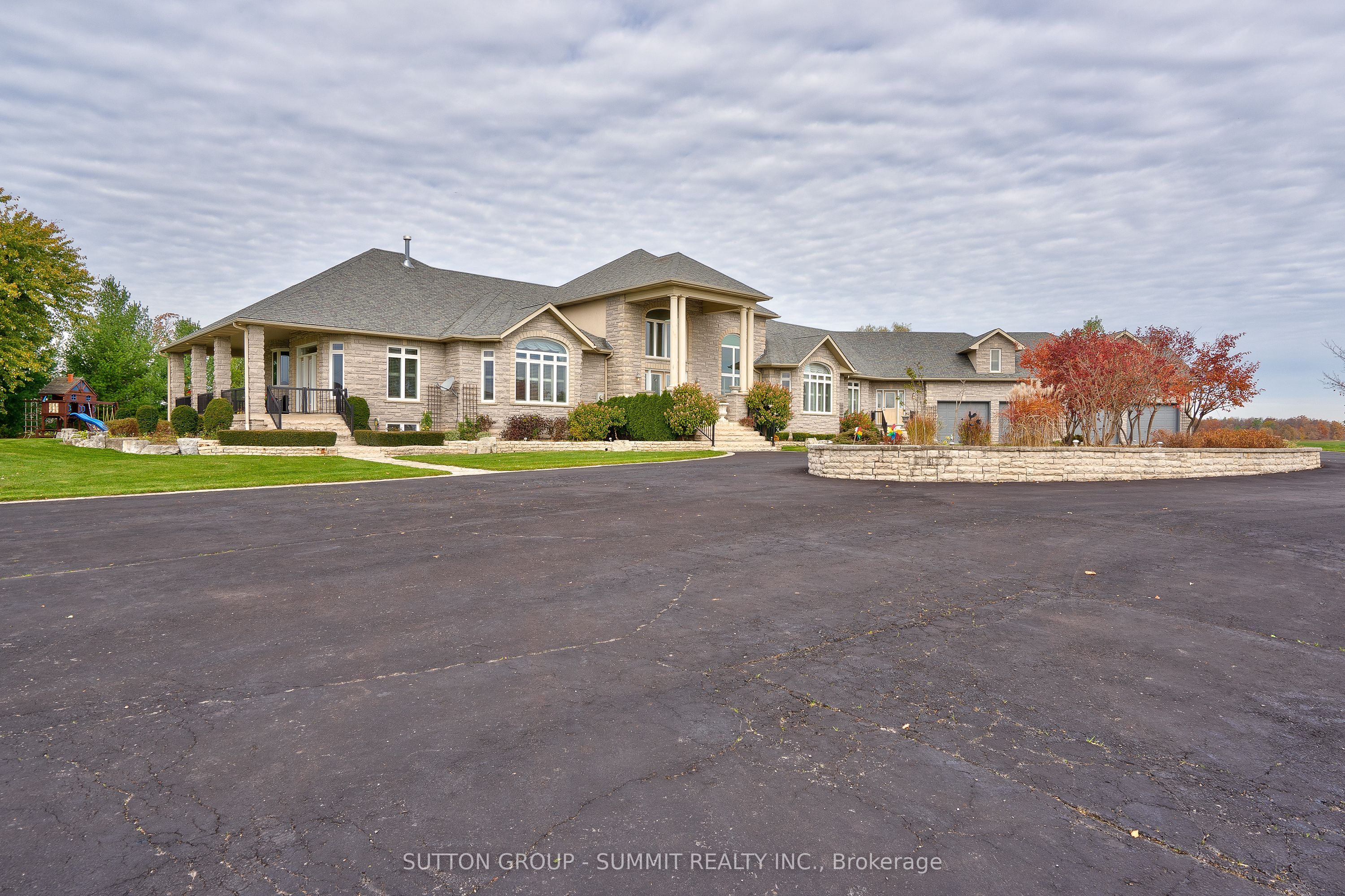 5431 APPLEBY Line