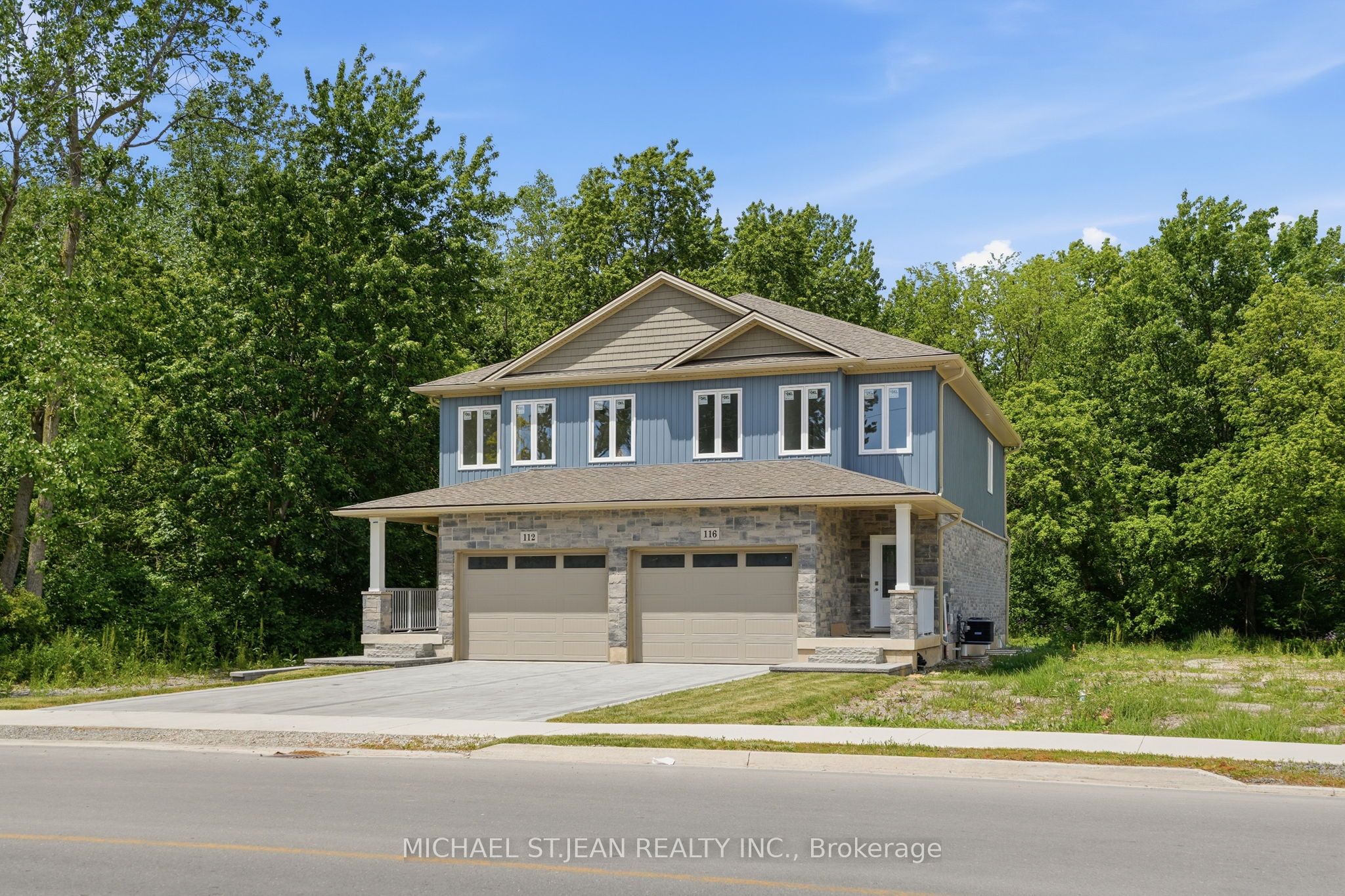 116 Forks Road E