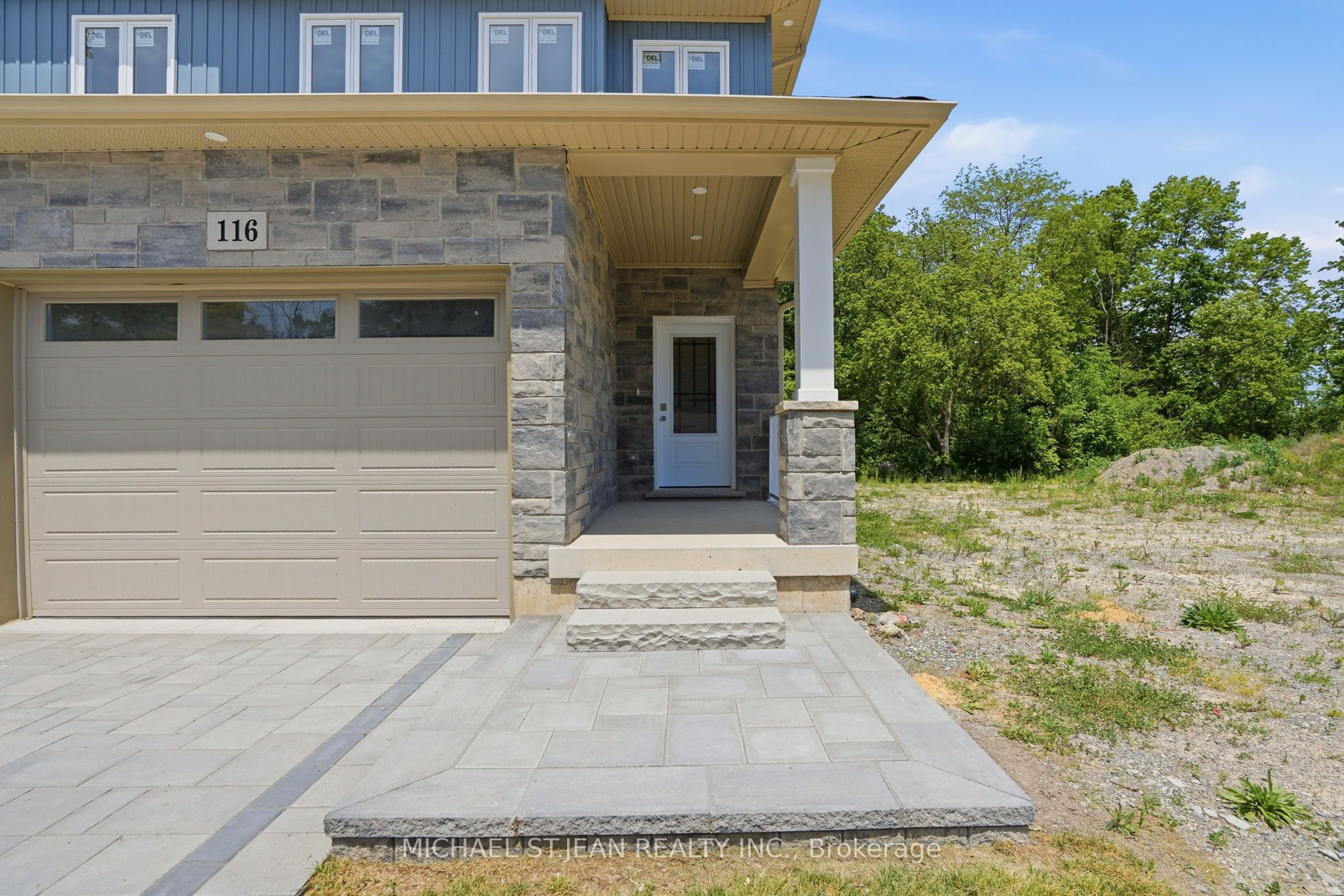 116 Forks Road E
