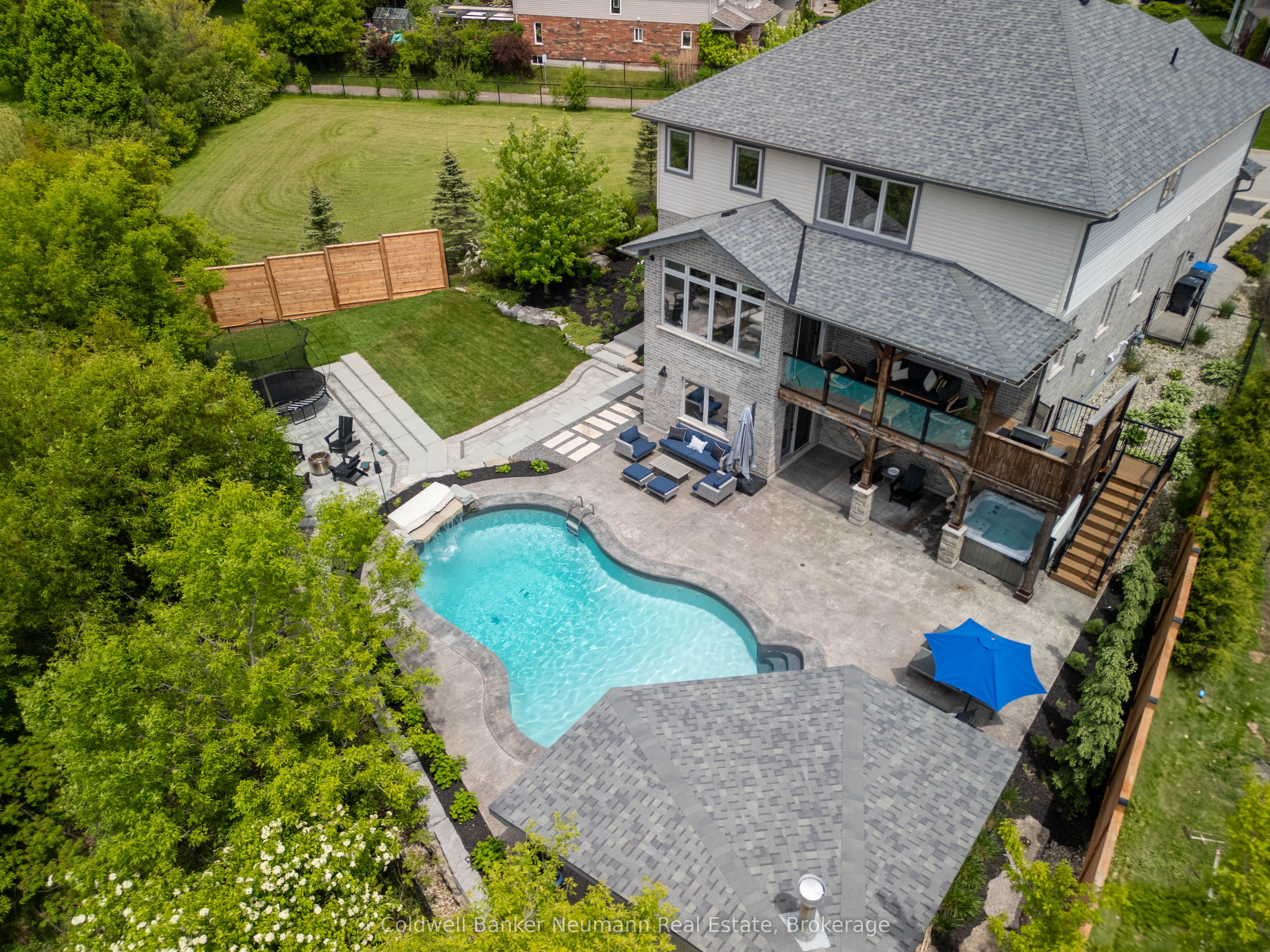22 Hilltop Road