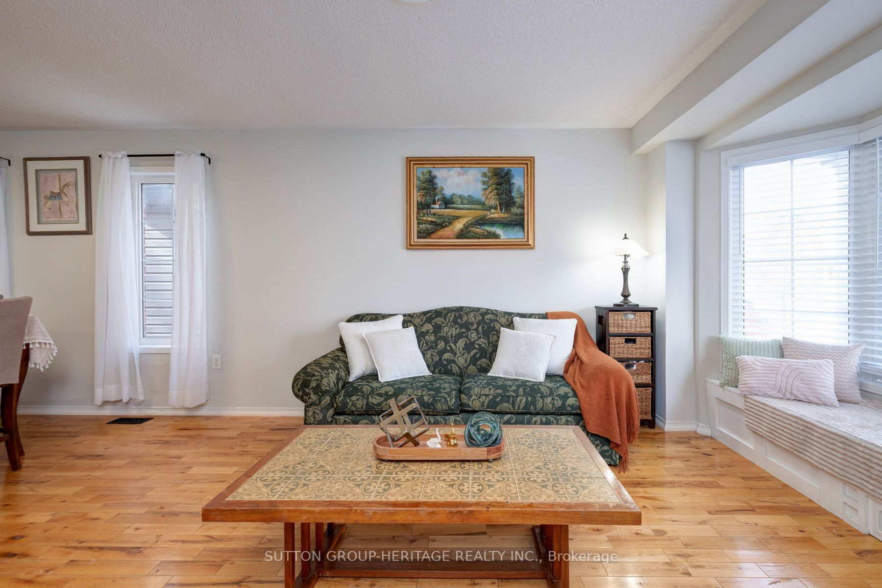 19 Bradbury Crescent