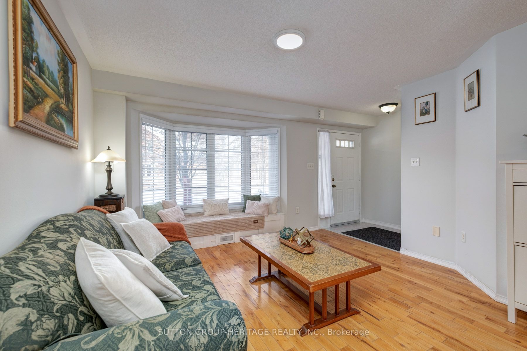 19 Bradbury Crescent