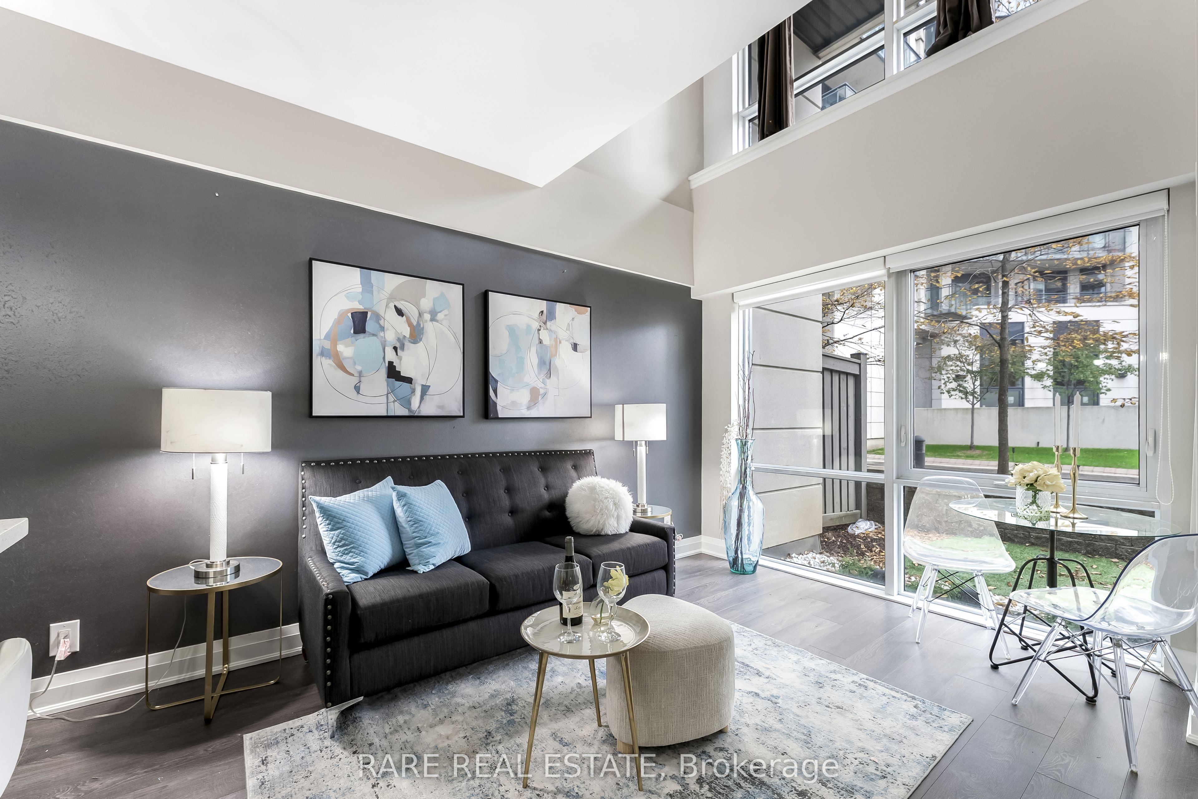 24 WOODSTREAM Boulevard 118