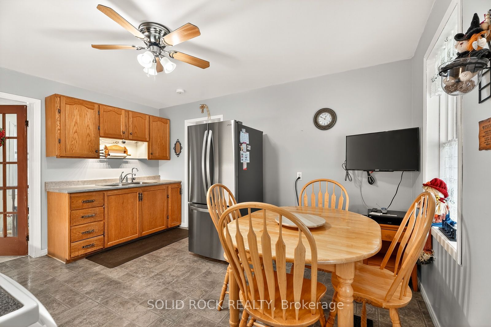 1262 Rodney Lane