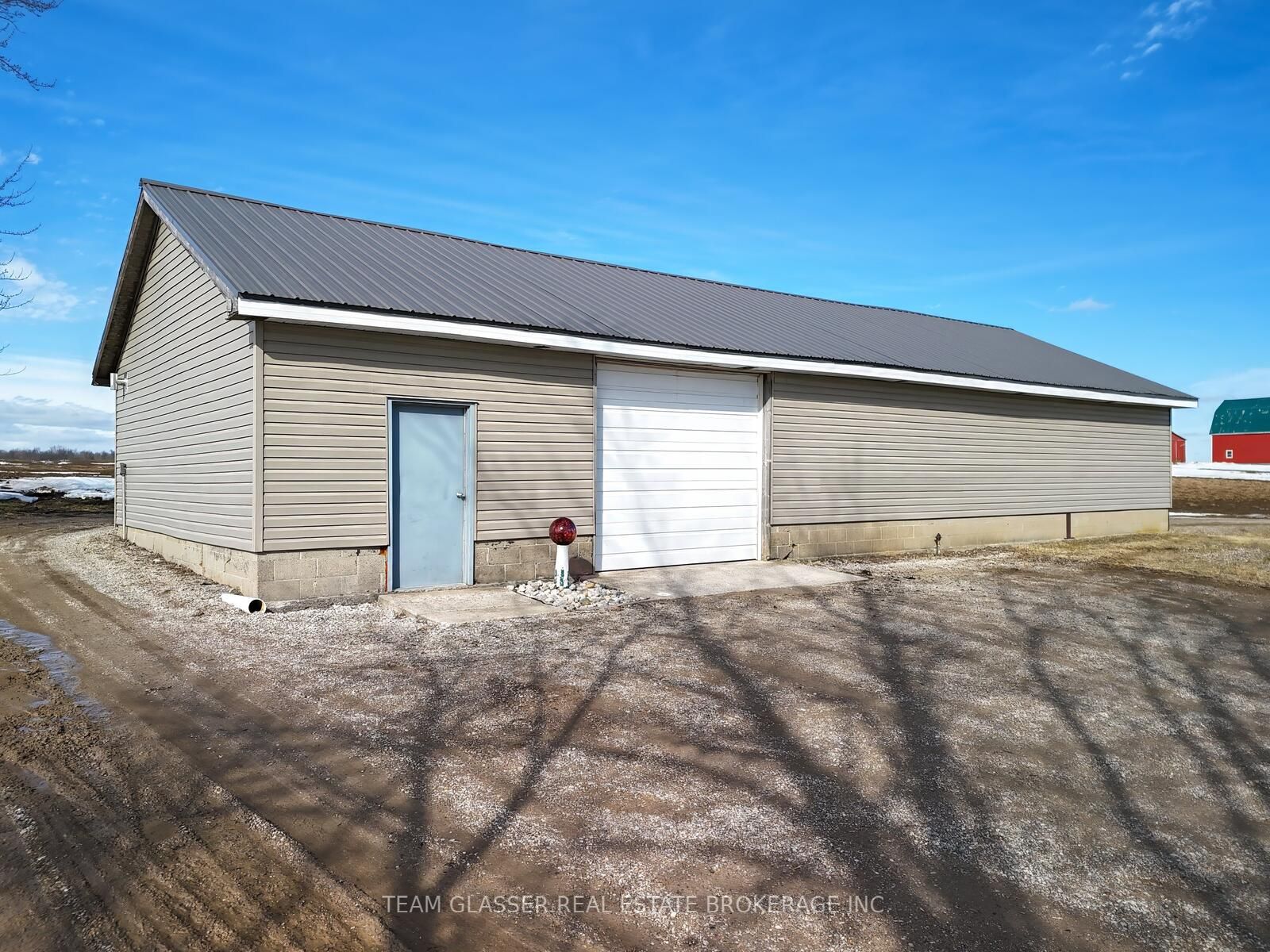 49728 LYONS LINE Road