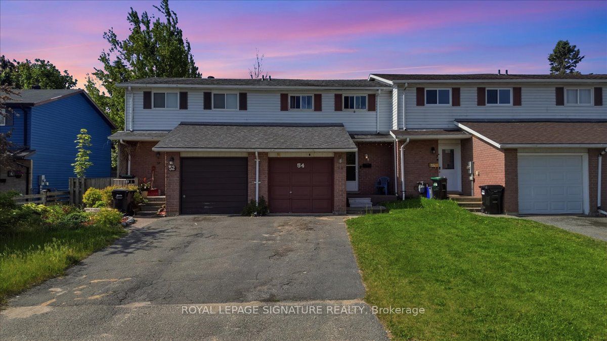 54 Scott Crescent