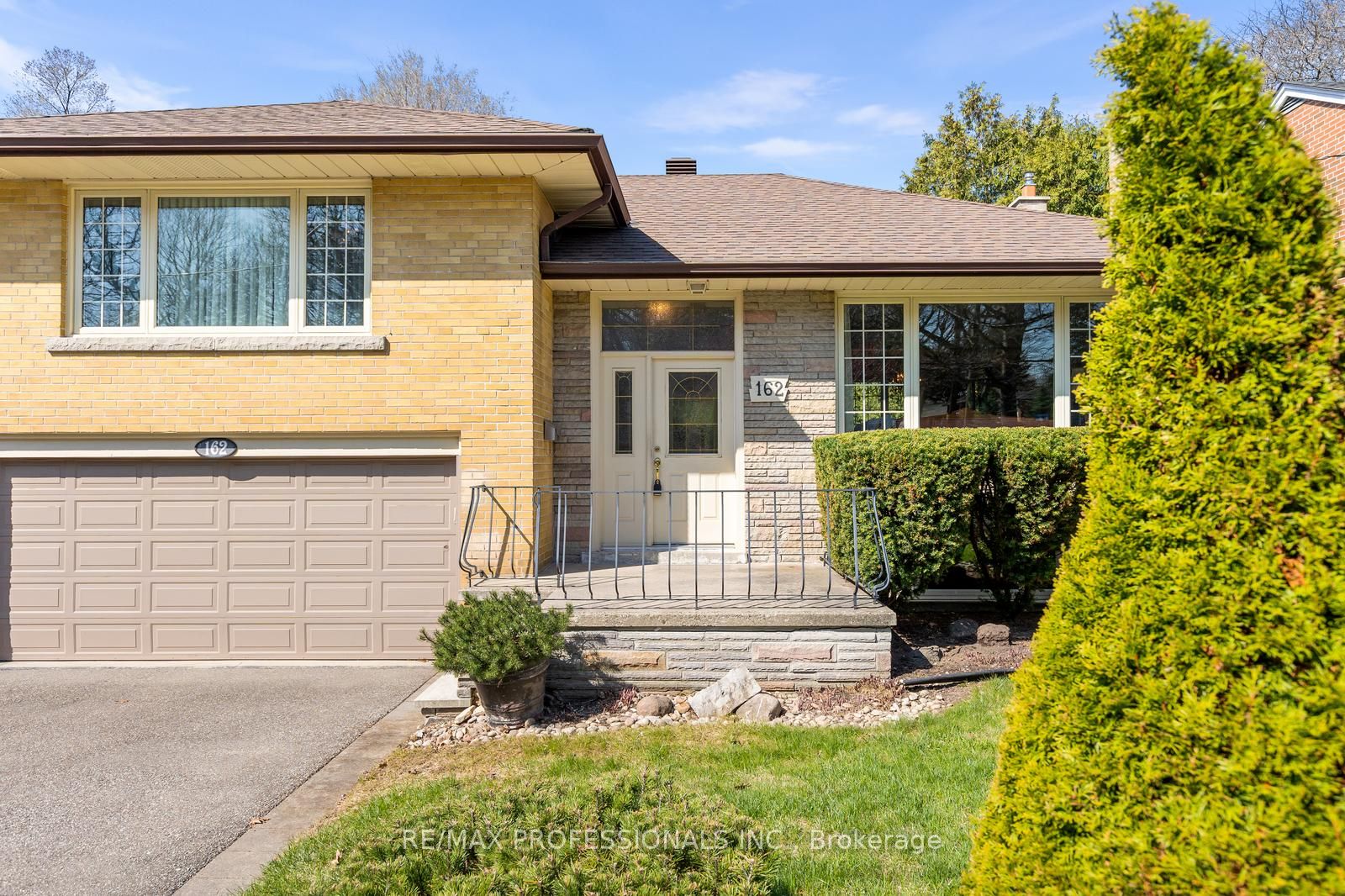 162 Lloyd Manor Road