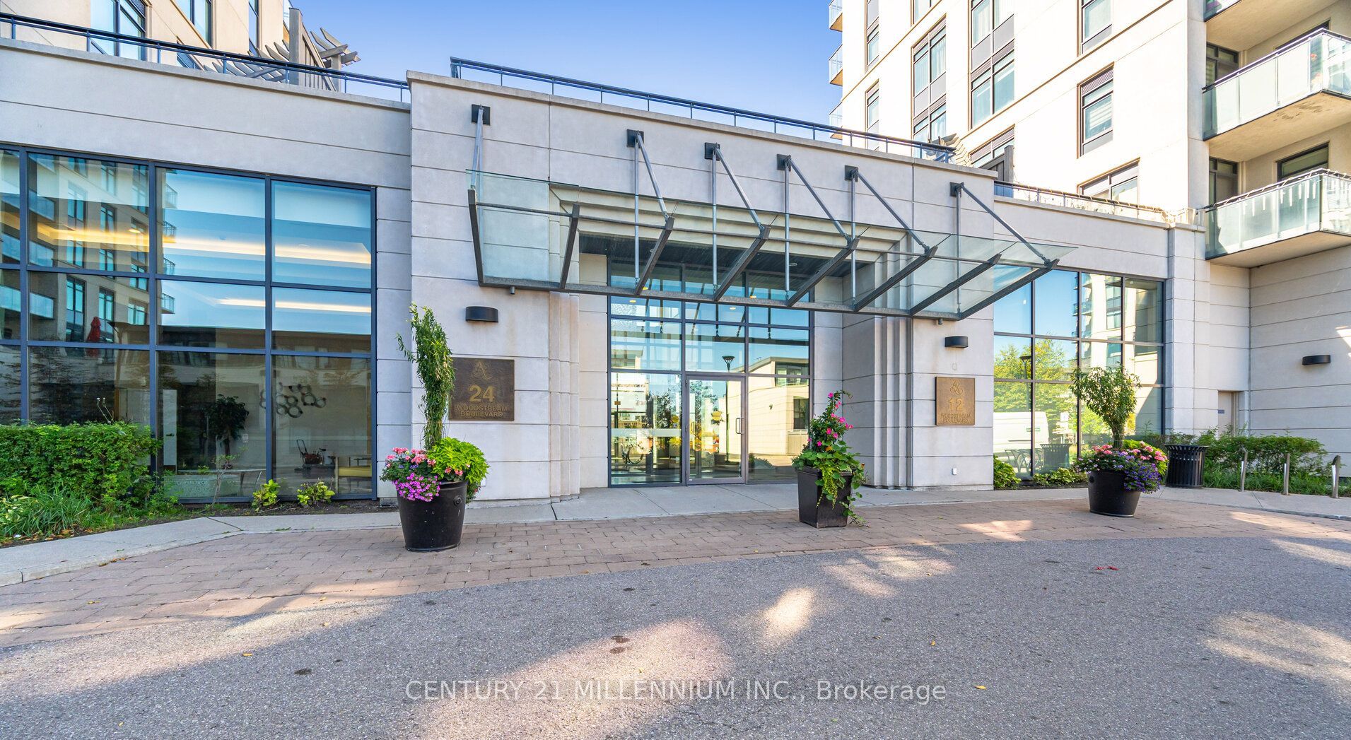 24 Woodstream Boulevard 217