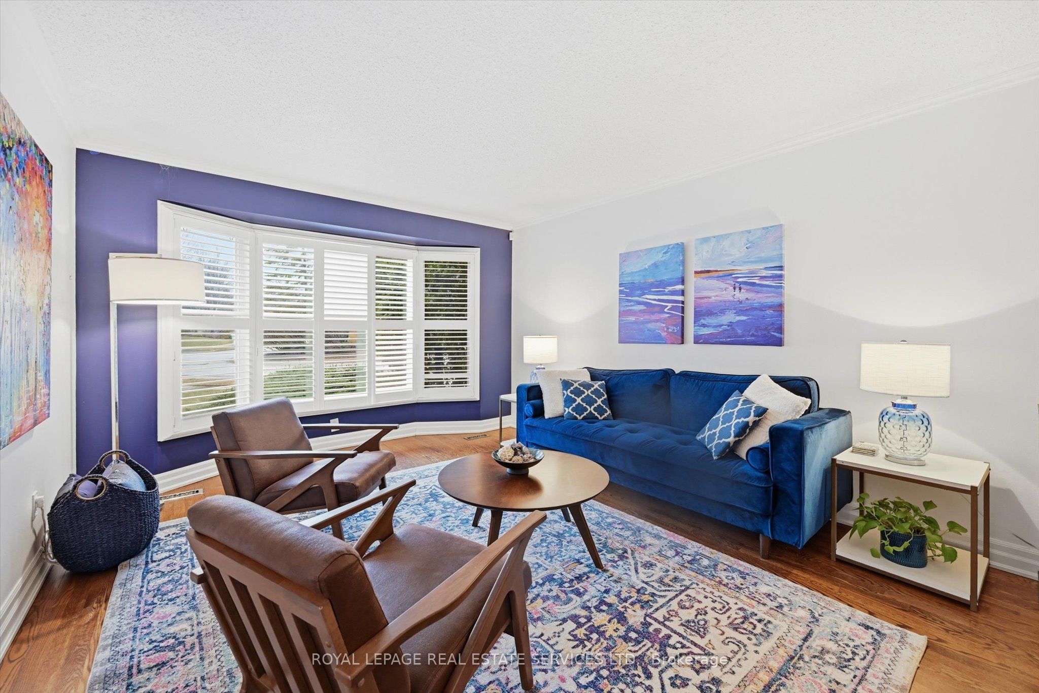 1100 Oakery Woods Place