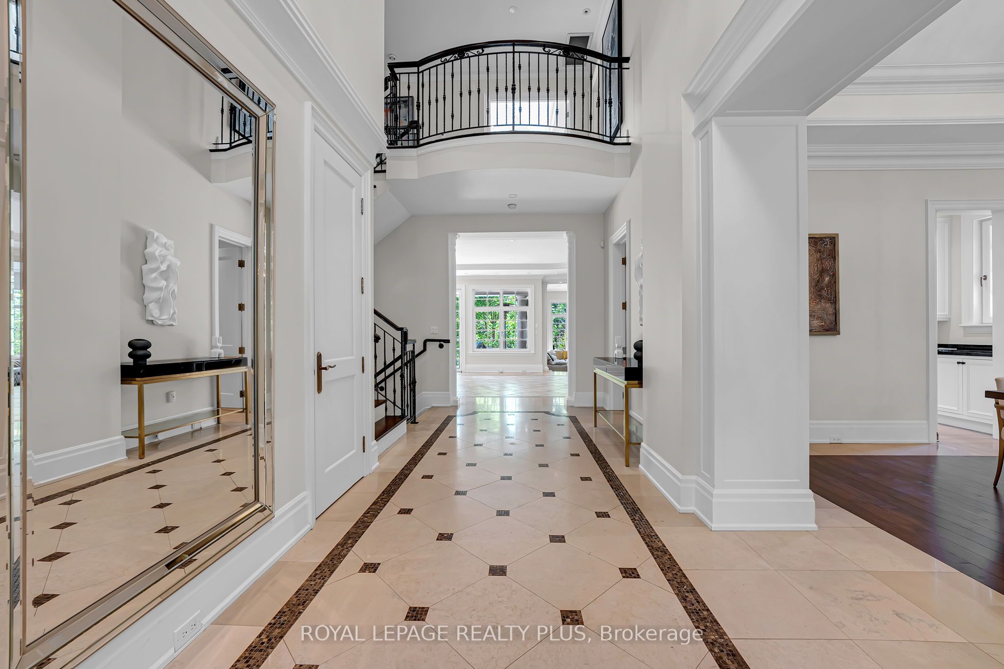 1476 Carmen Drive