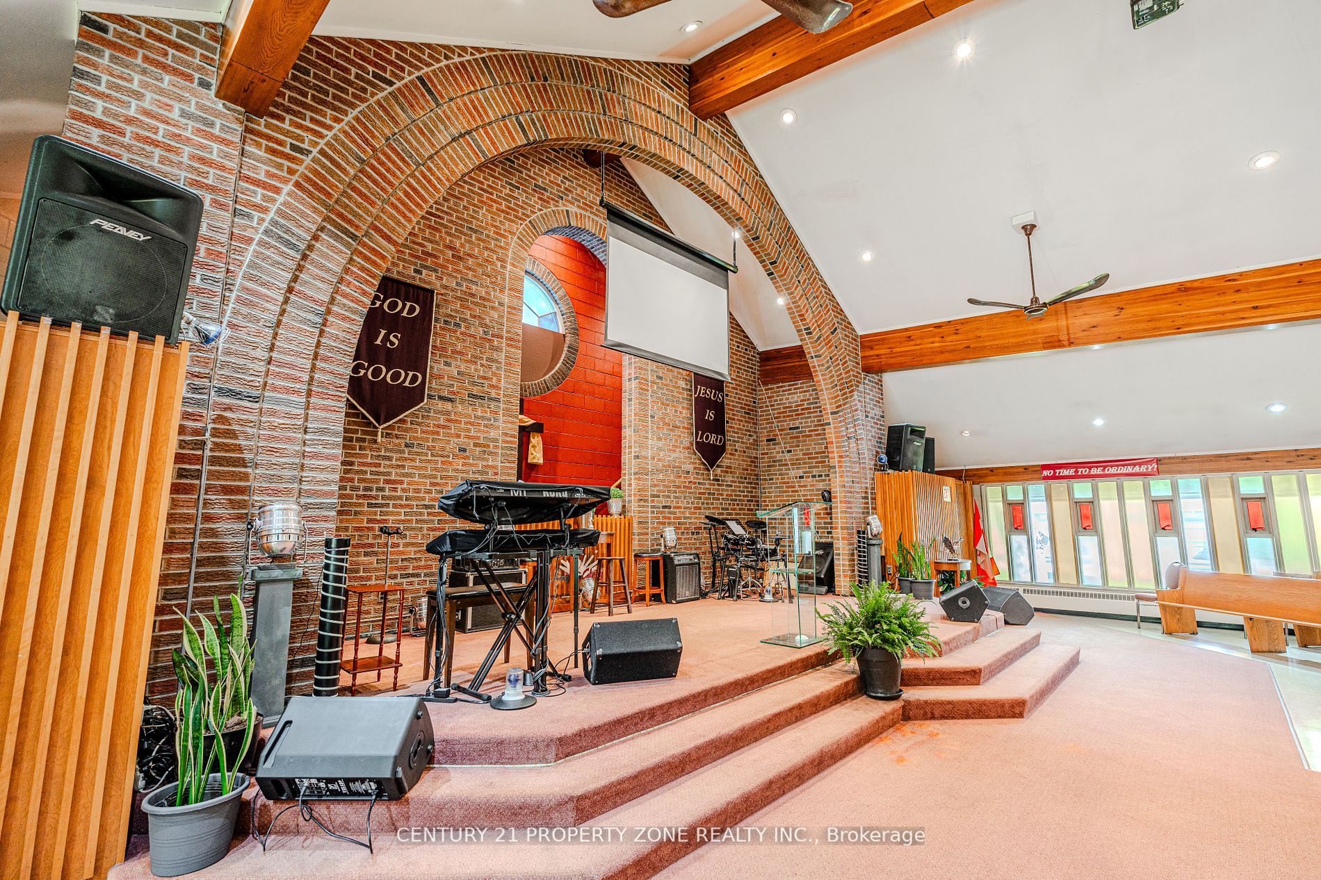 1261 North Sherdian Way