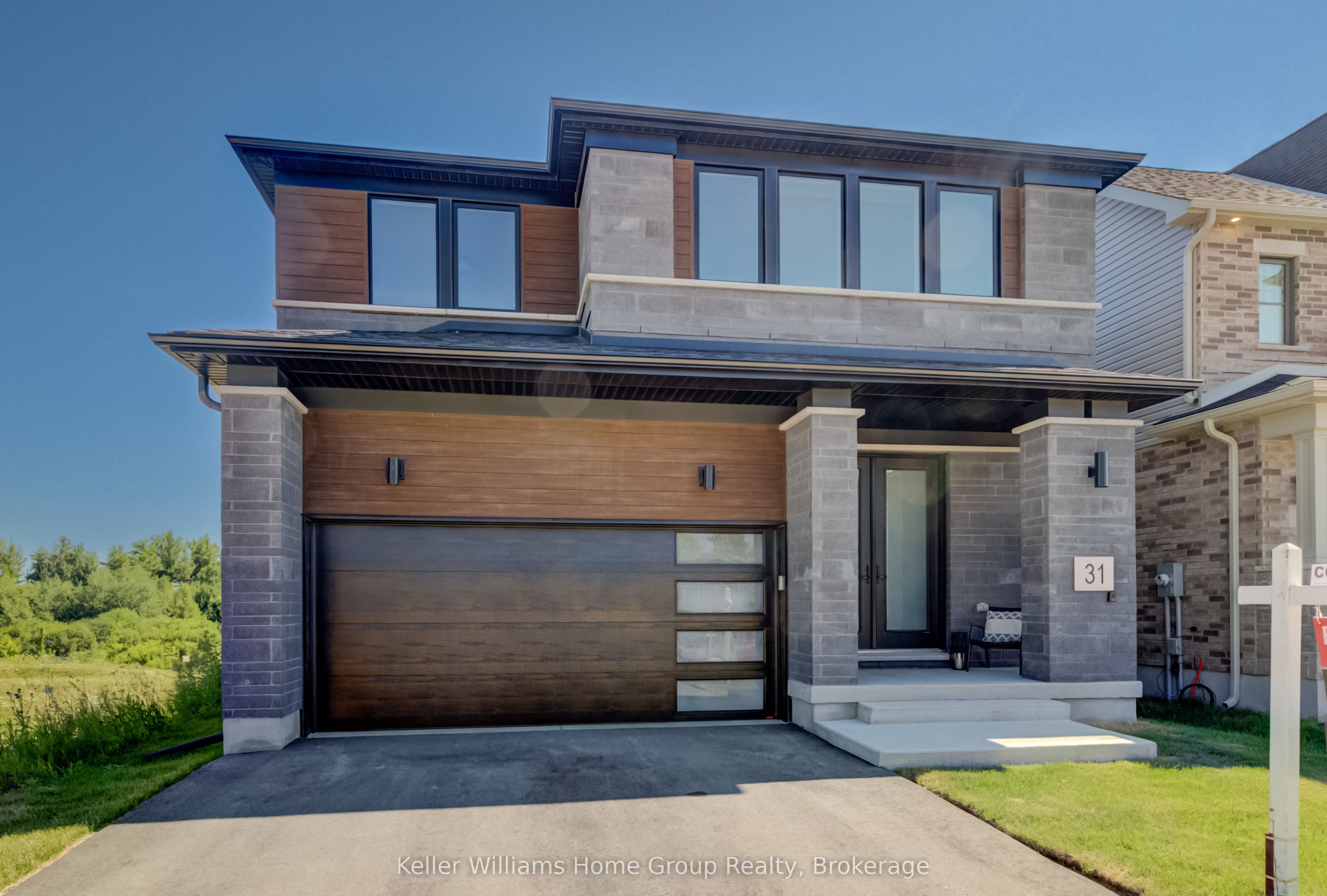 31 Nicholas Way