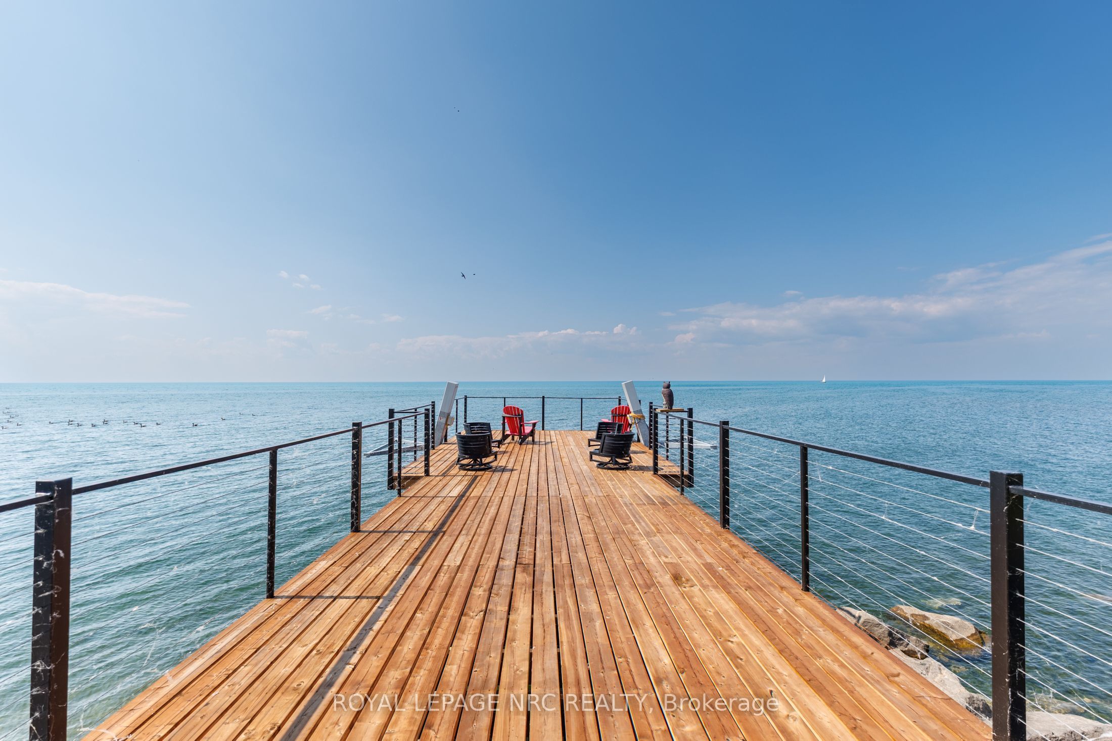1234 Lakeshore Road
