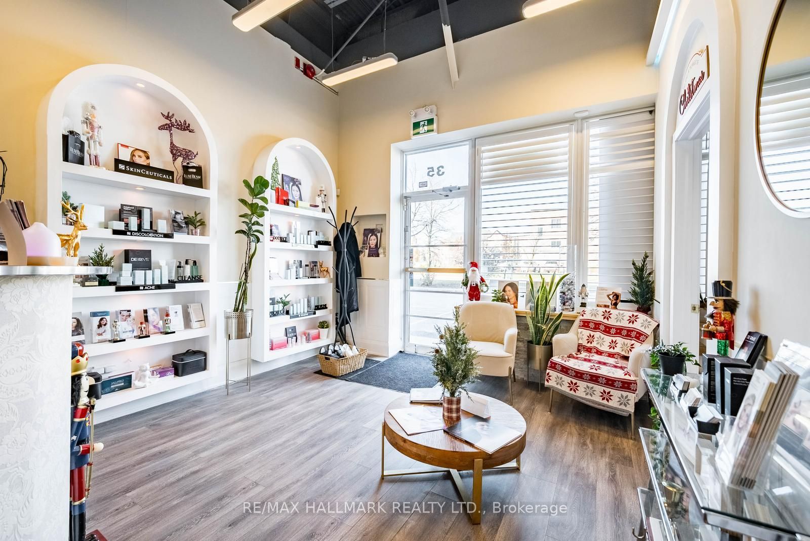 86 Ringwood Drive 35