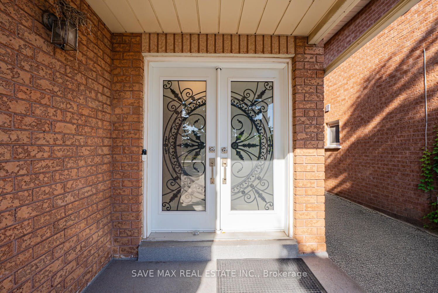 3645 Indigo Crescent