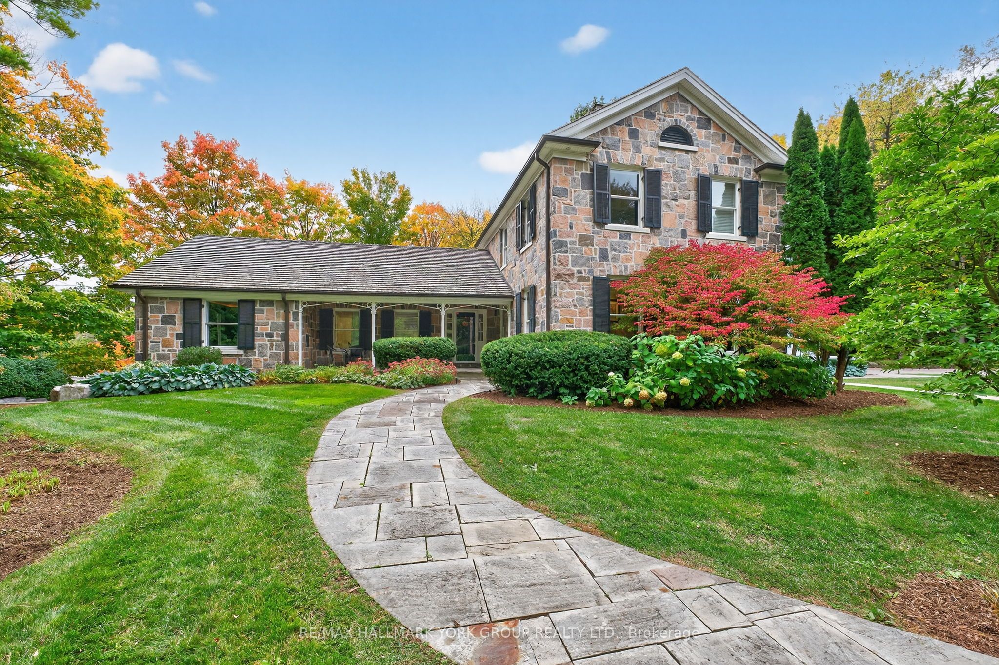 553 St John's Side Road