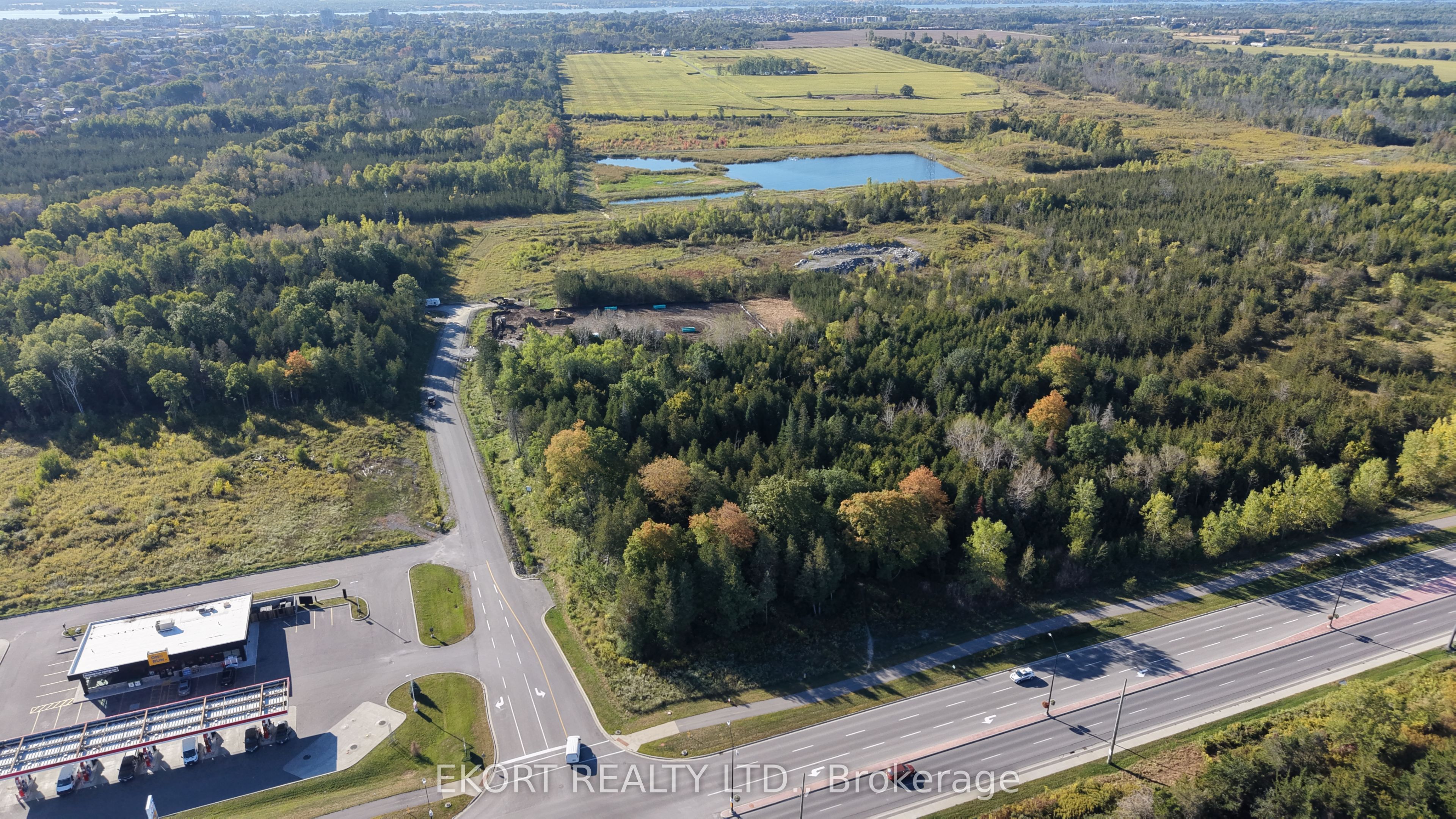 Lot B & C Jenland Way S
