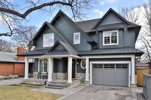 51 Saybrook Avenue Toronto W07 ON M8Z 2V6