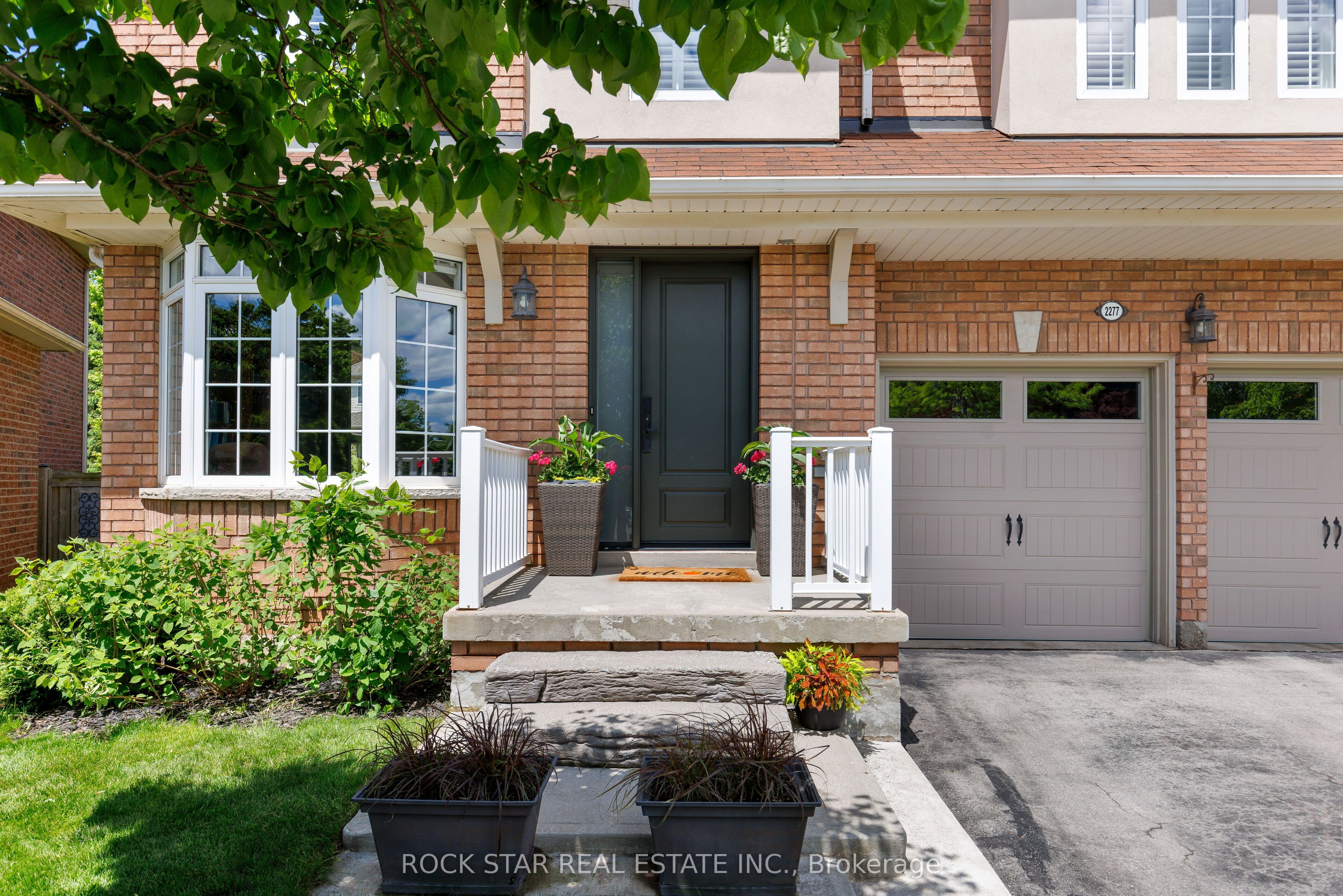 2277 Blue Oak Circle