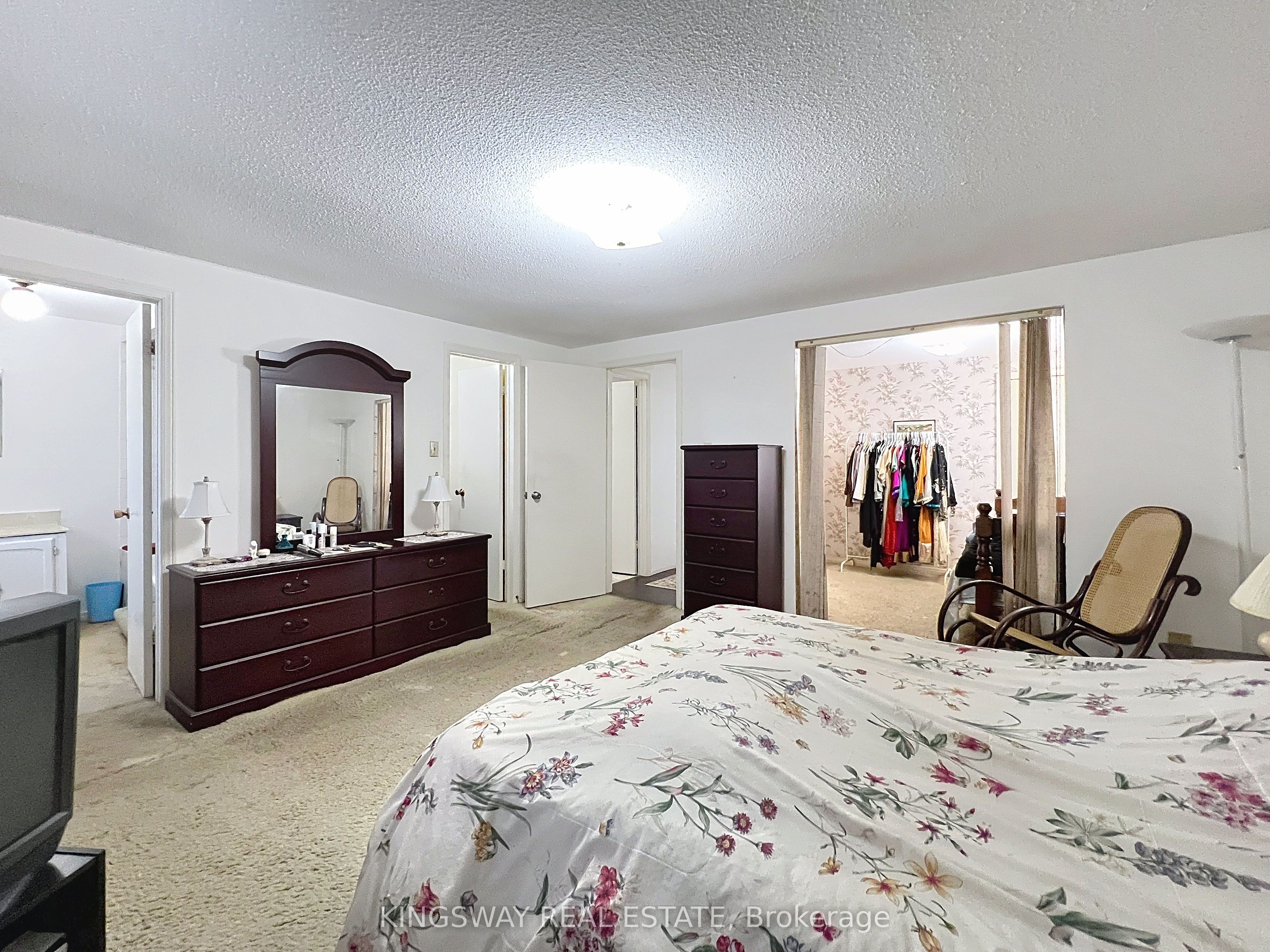 55 Copperwood Square