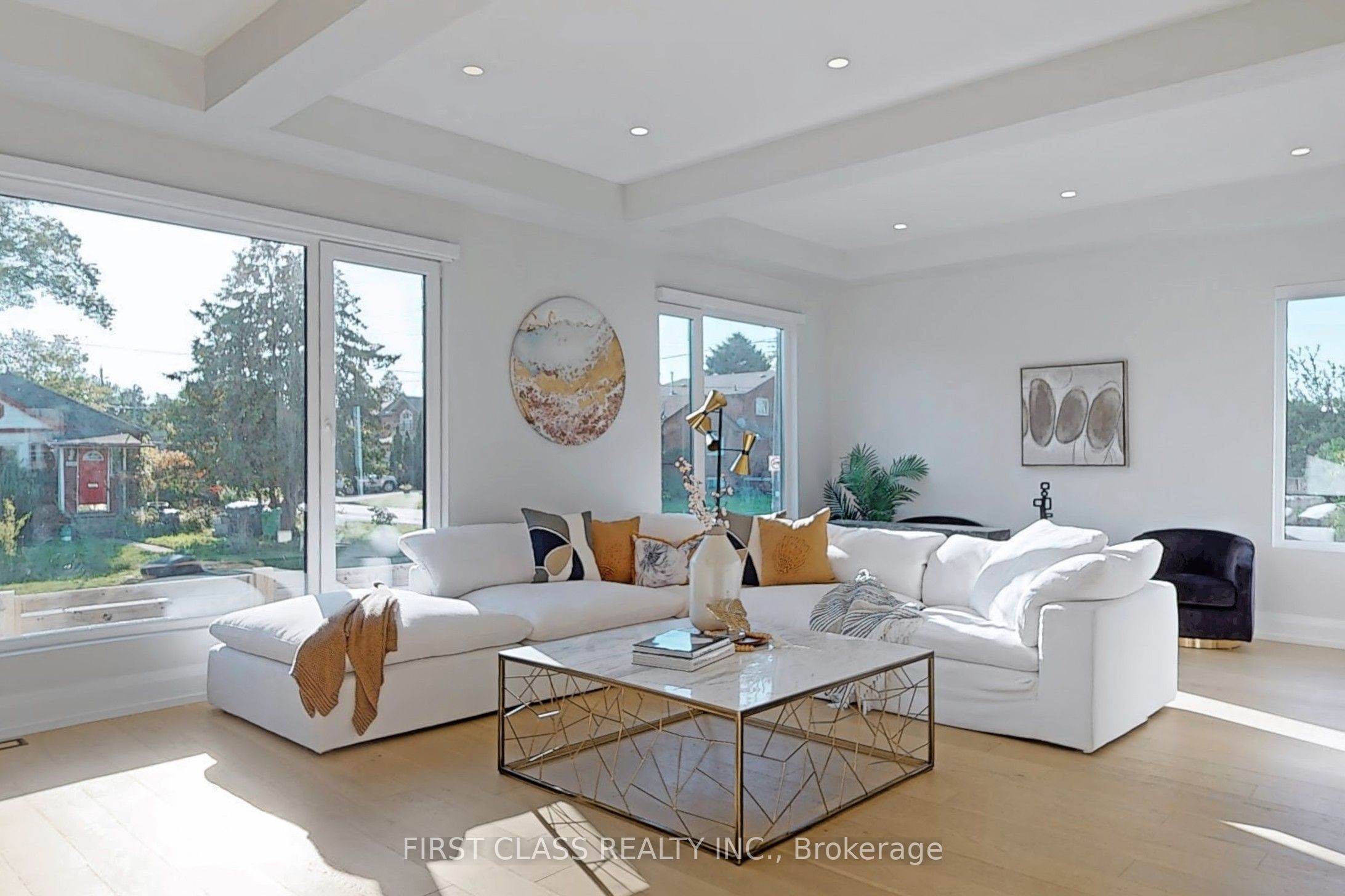 1047 Meredith Avenue