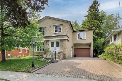 8 Suraty Avenue Toronto E09 ON M1P 4E1