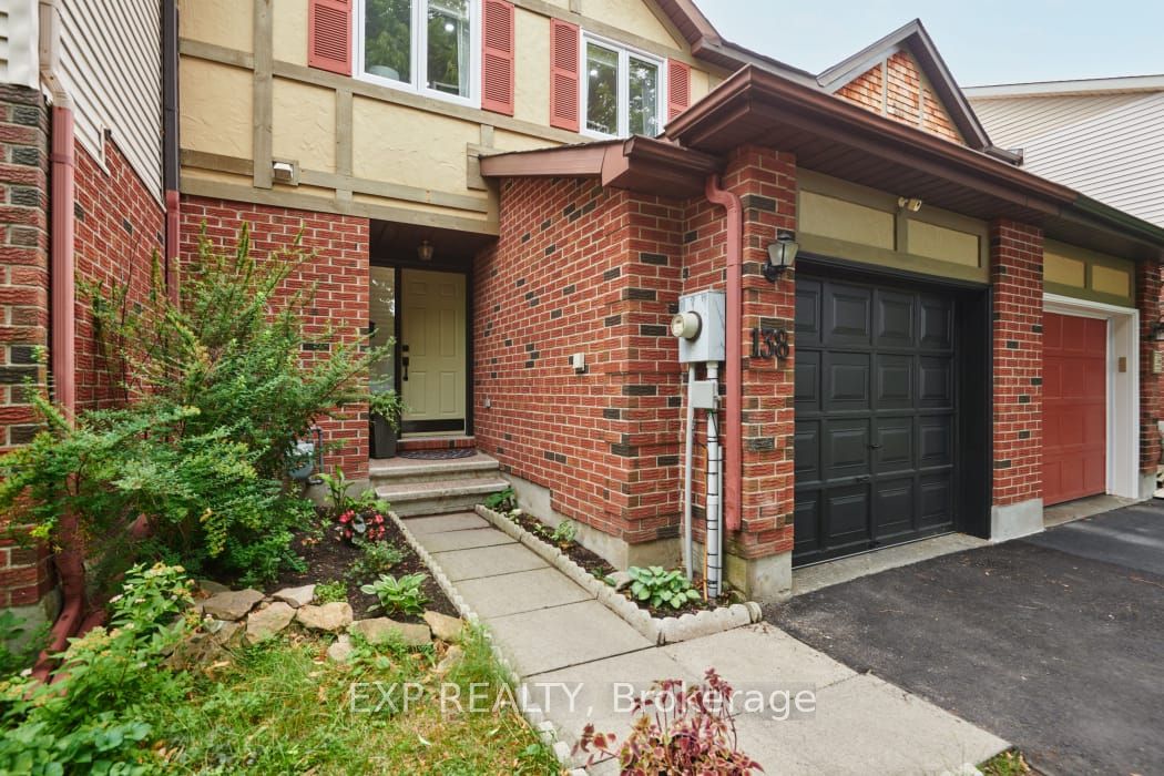138 Acklam Terrace