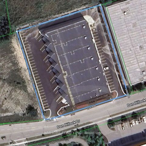 32 Don Hillock Drive Unit 2 Aurora ON L4G 0H6