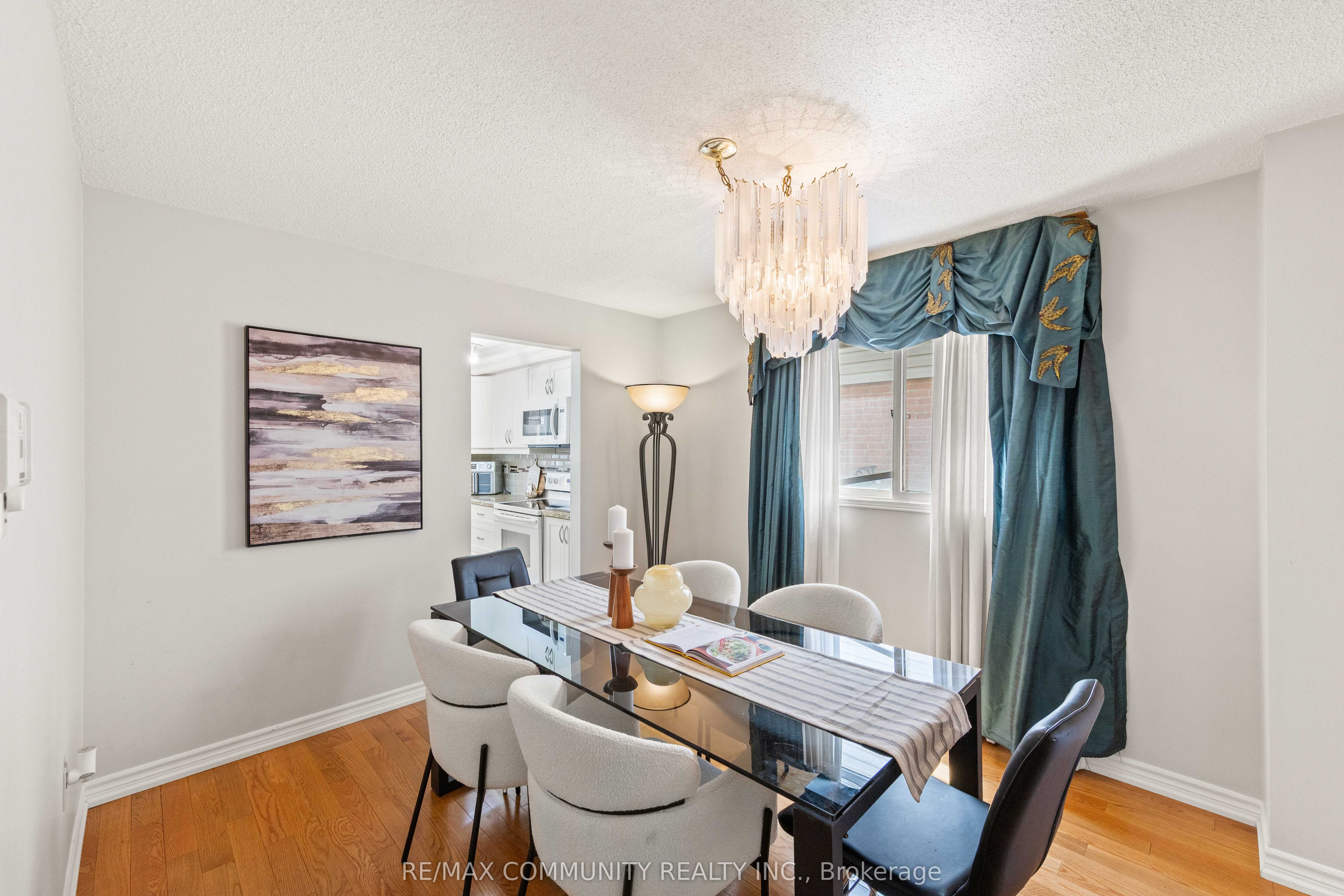 5 Plowman Drive
