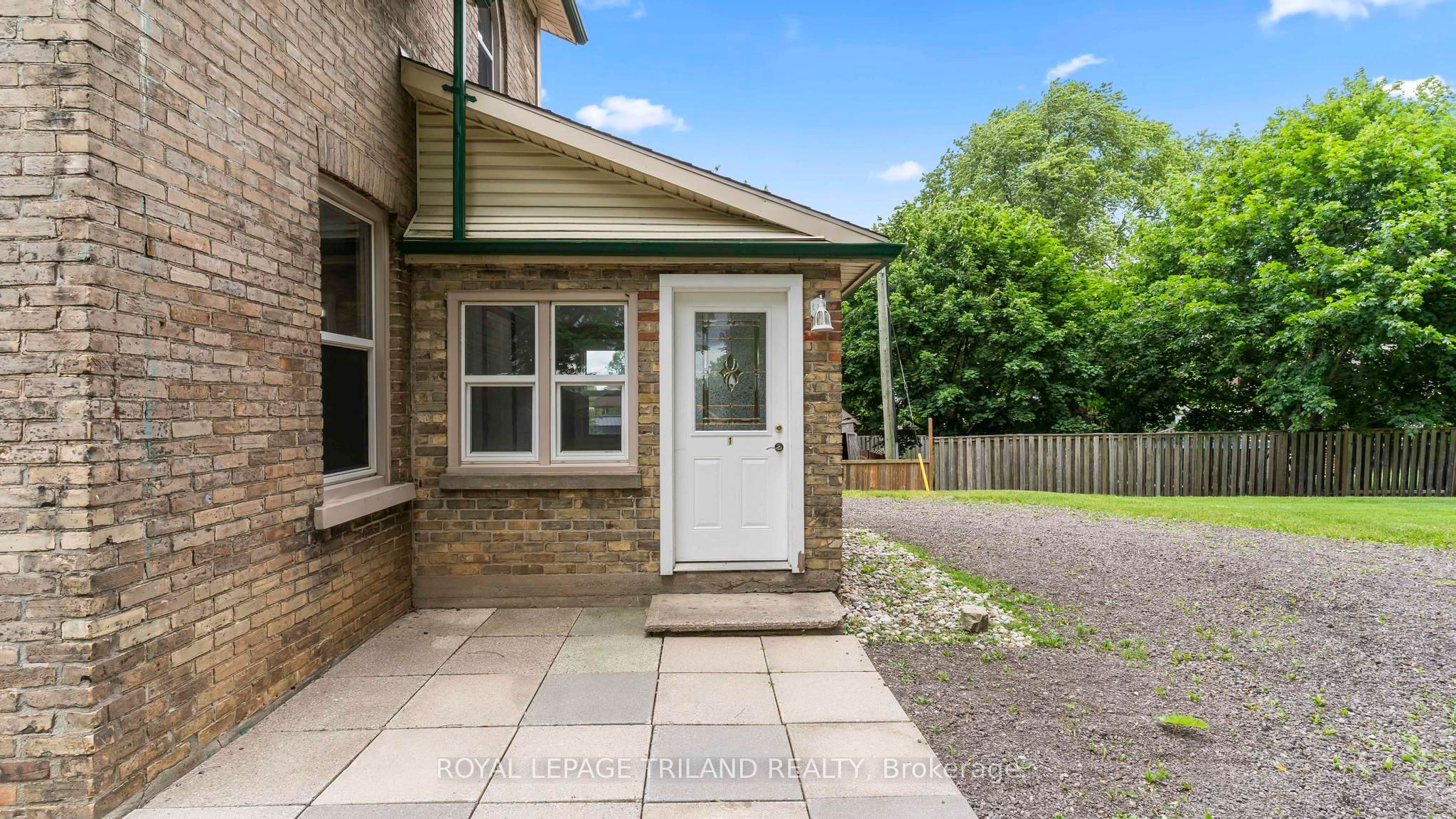 50 FAIRVIEW Avenue