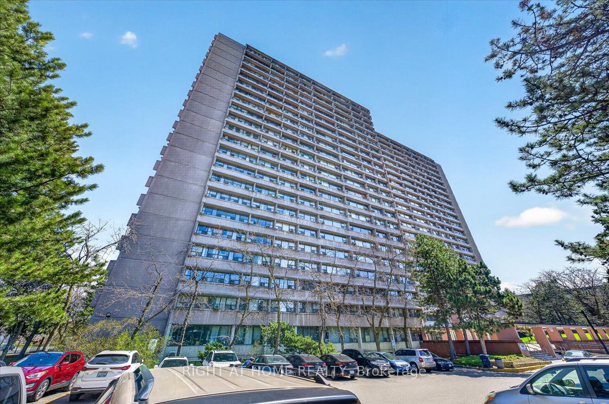 100 Leeward Glenway 708