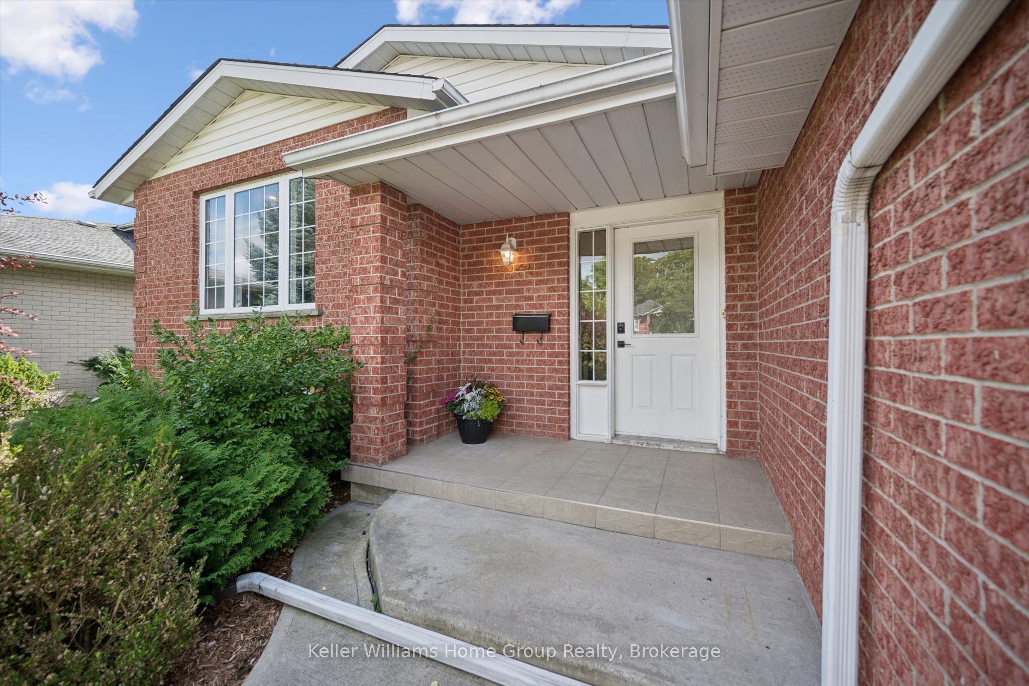 177 Eastforest Trail