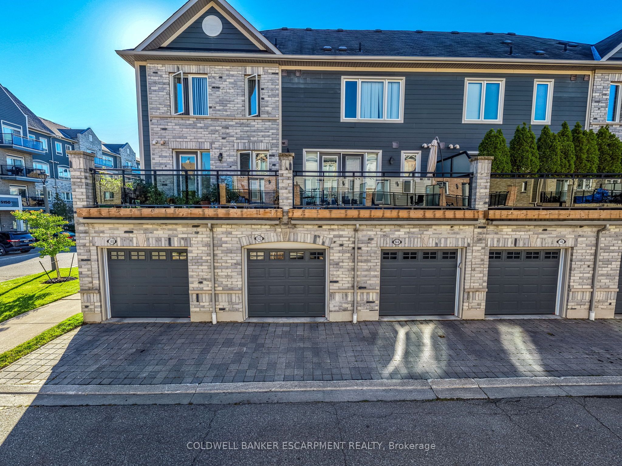 3050 Erin Centre Boulevard 142