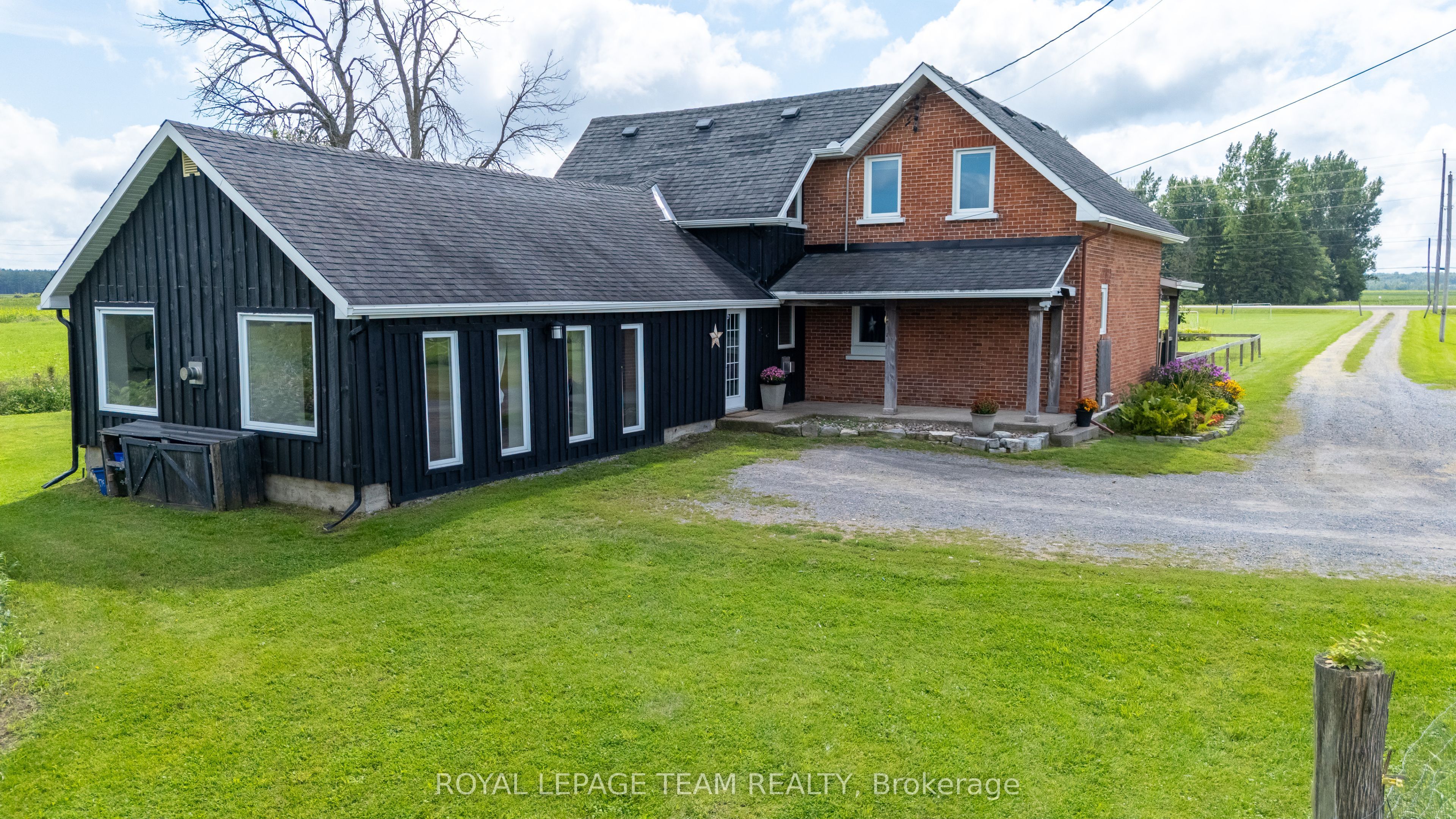 3570 Dunrobin Road