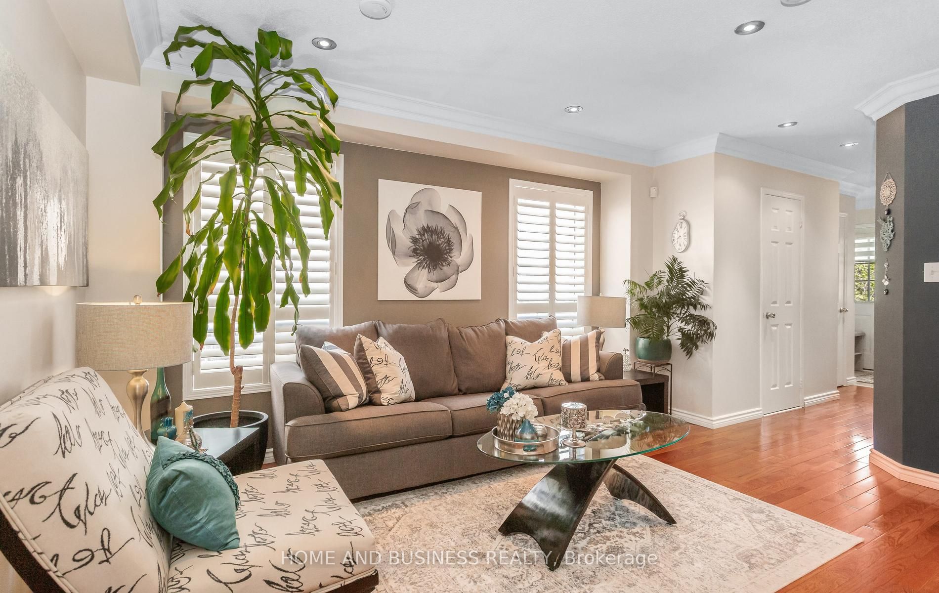 4161 Goldenrod Crescent
