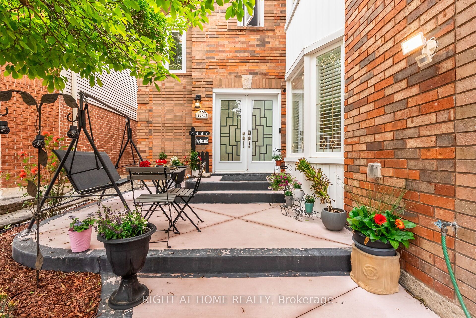 4487 Inchbury Road