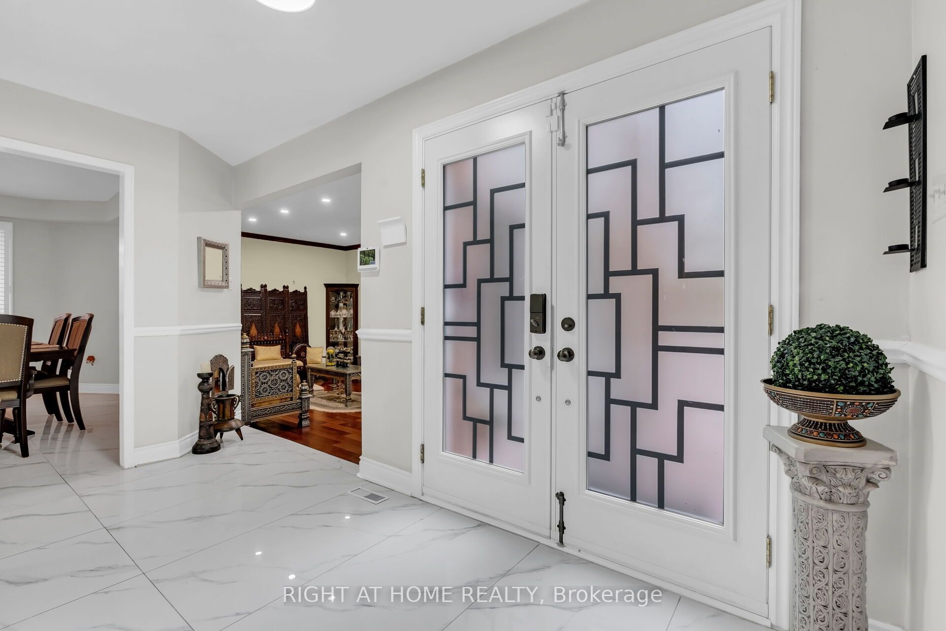 4487 Inchbury Road