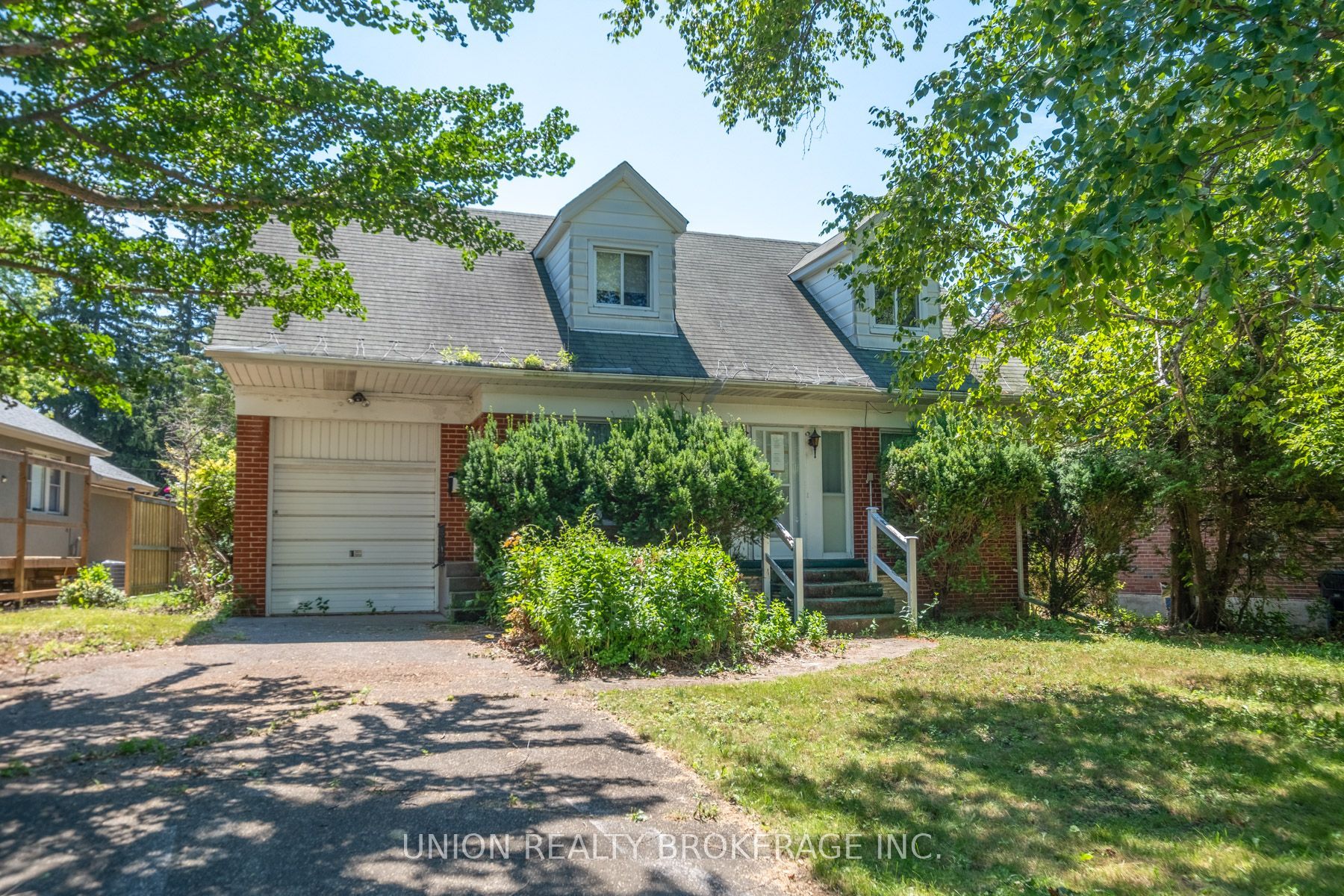 37 Shirley Crescent