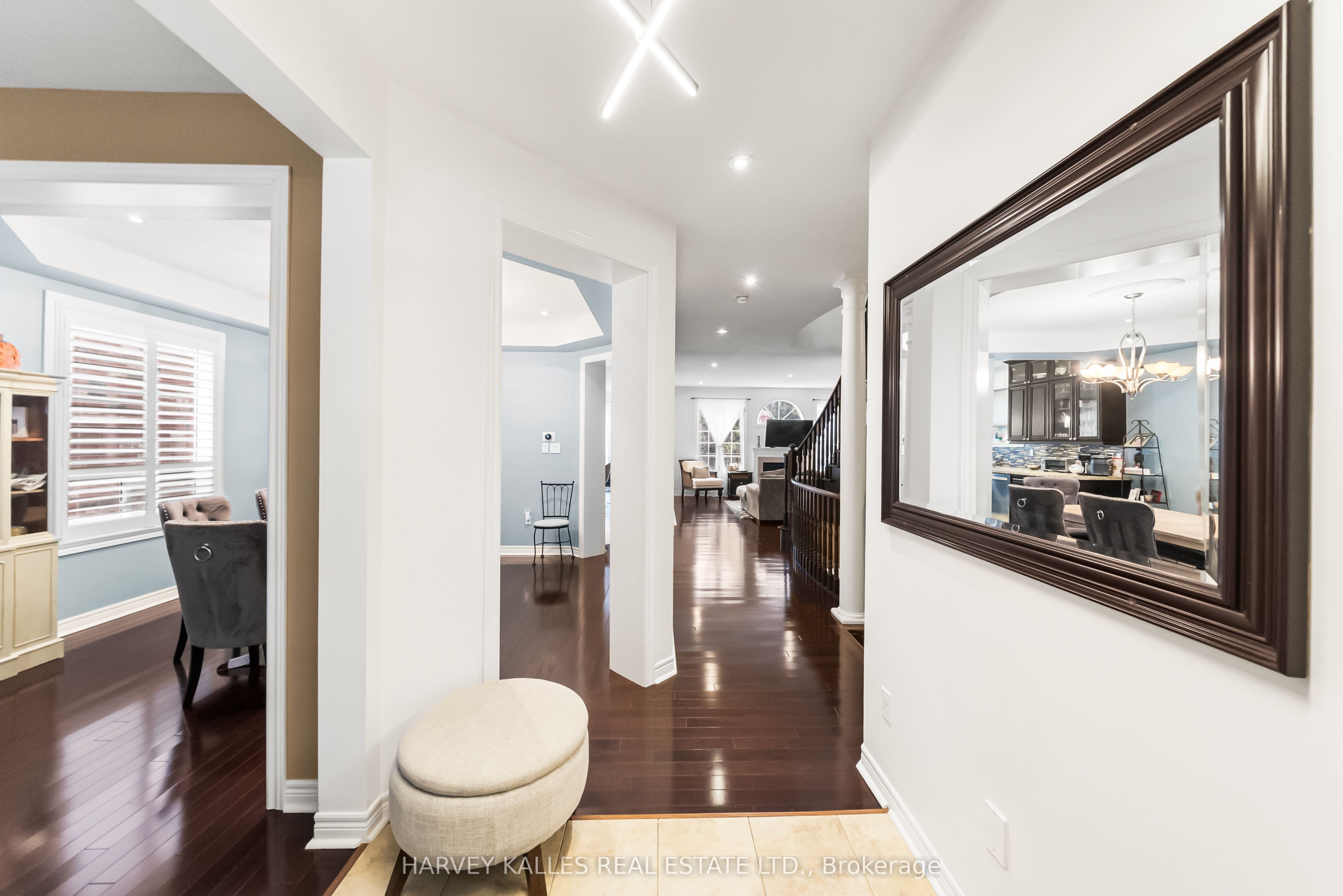 86 Rockland Crescent