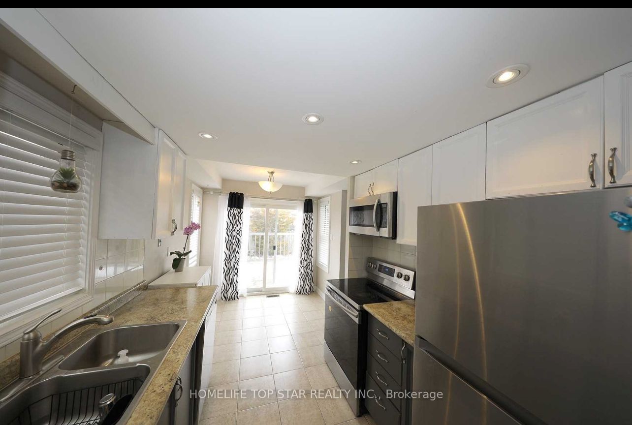32 Millington Crescent