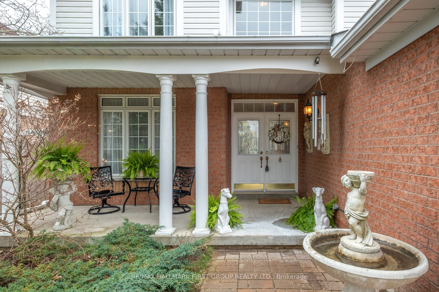 990 Glenbourne Drive
