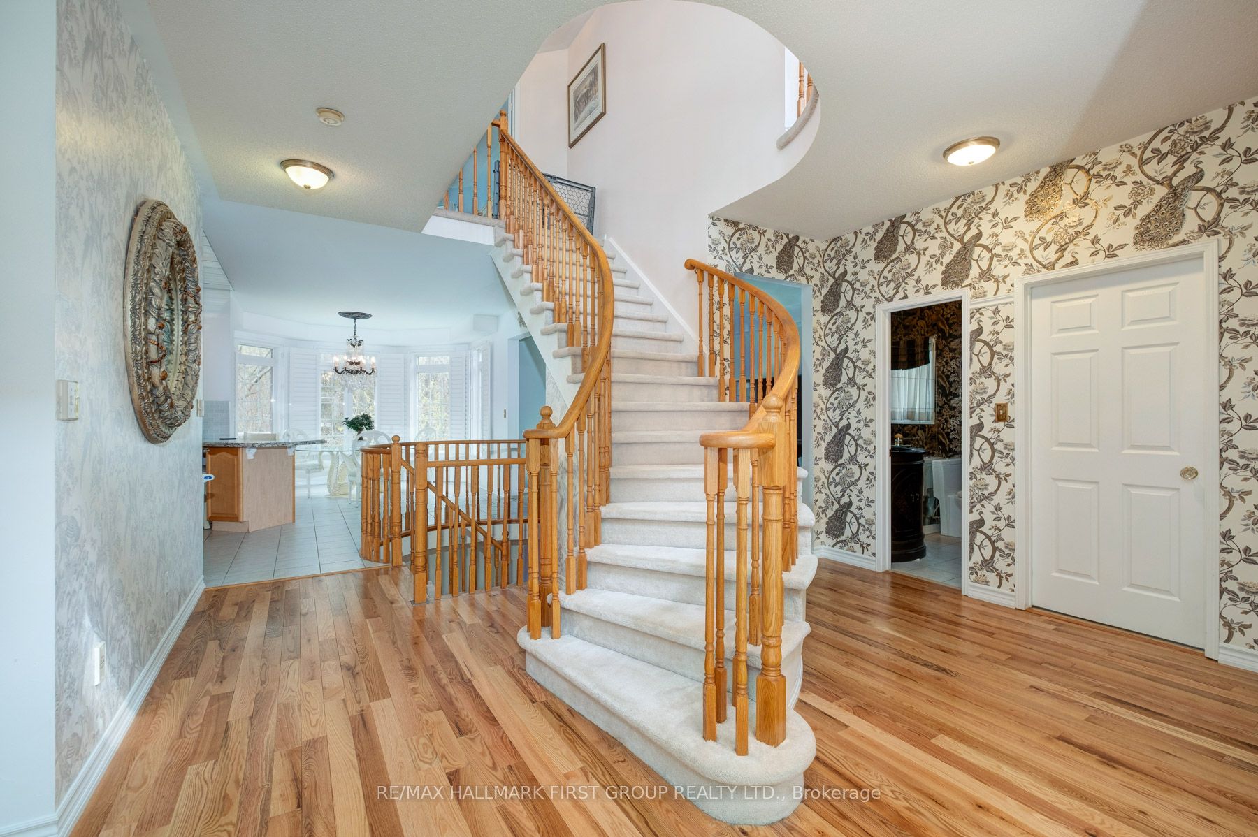 990 Glenbourne Drive